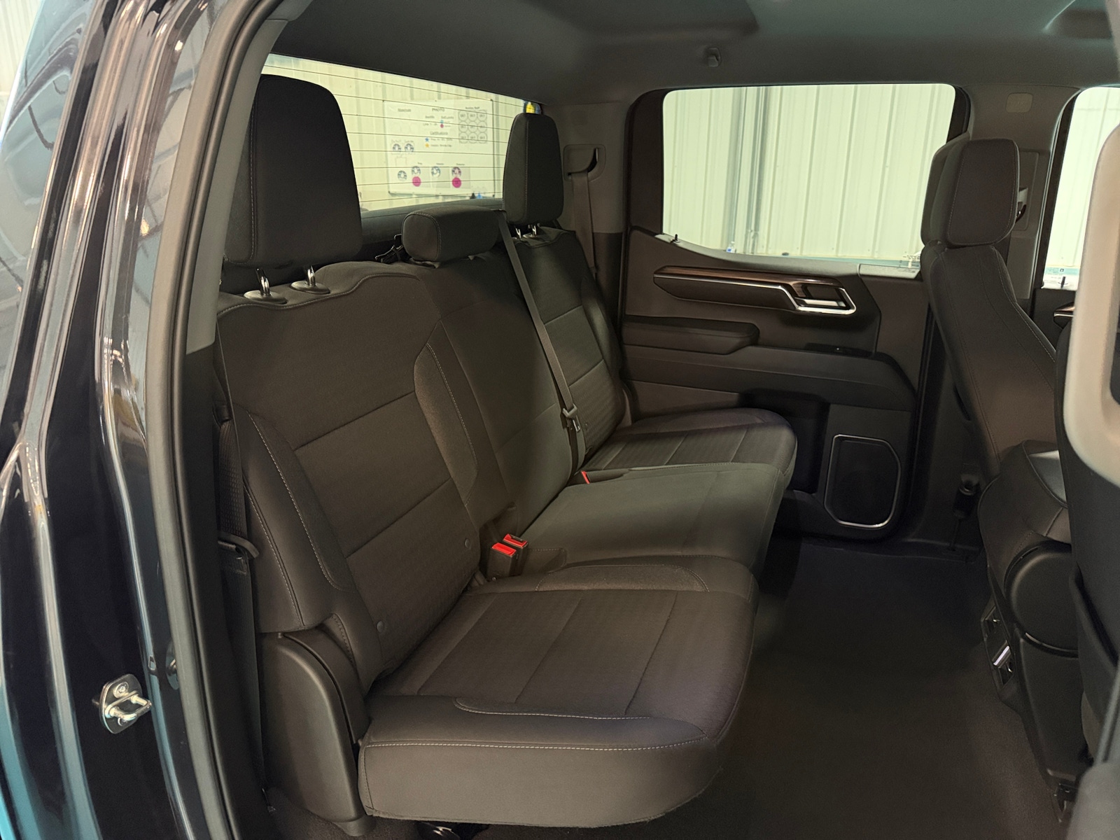 Thumbnail: 2023 Chevrolet Silverado 1500 - 6