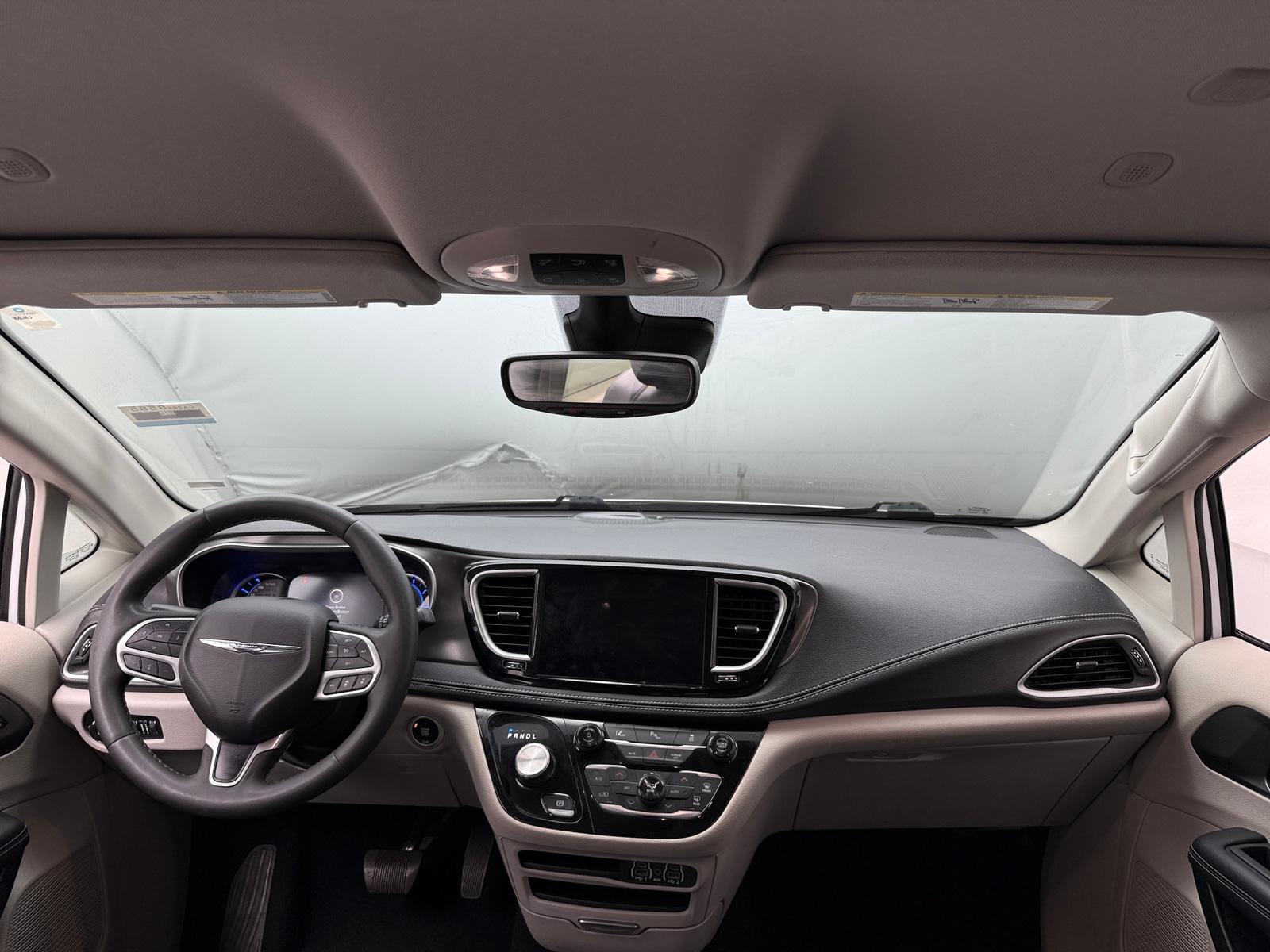 Thumbnail: 2024 Chrysler Pacifica - 2