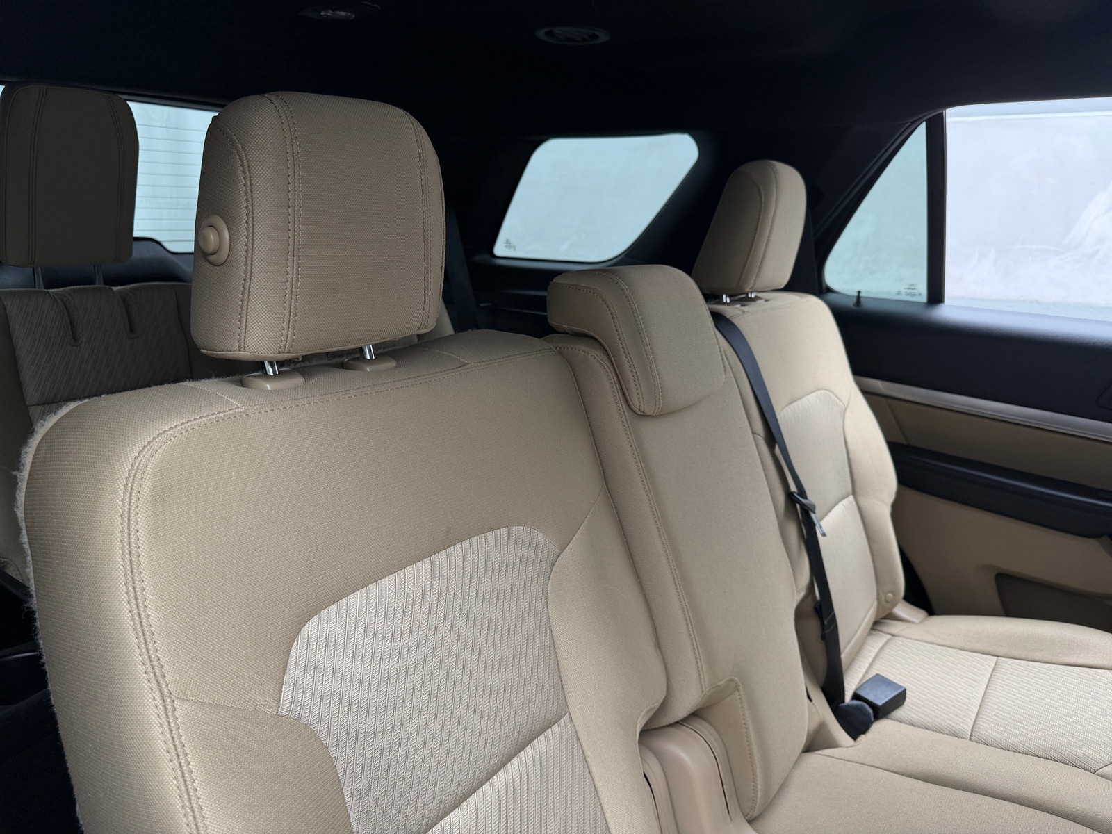Thumbnail: 2017 Ford Explorer - 6