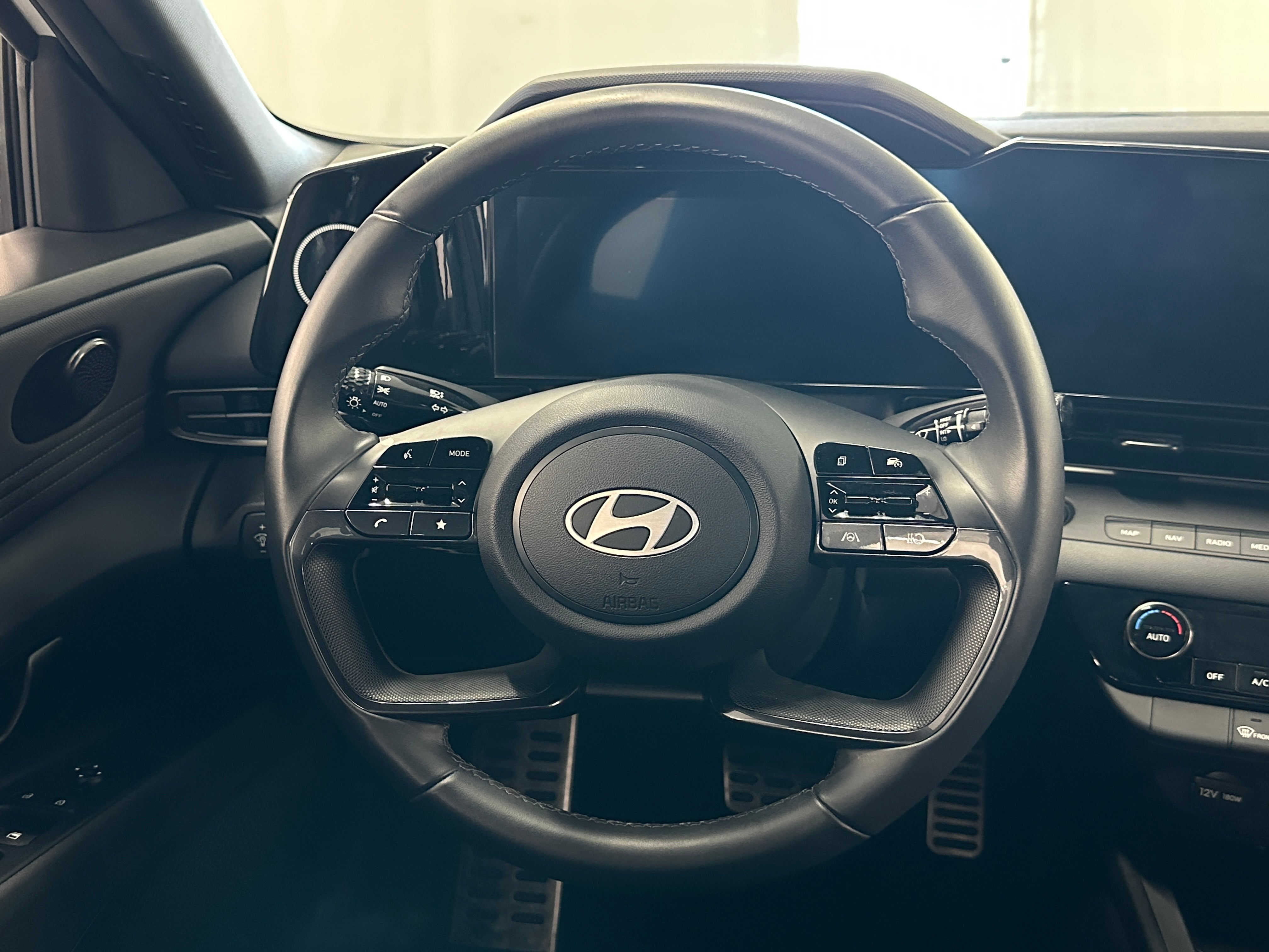 2025 Hyundai Elantra Blue - Photo 7