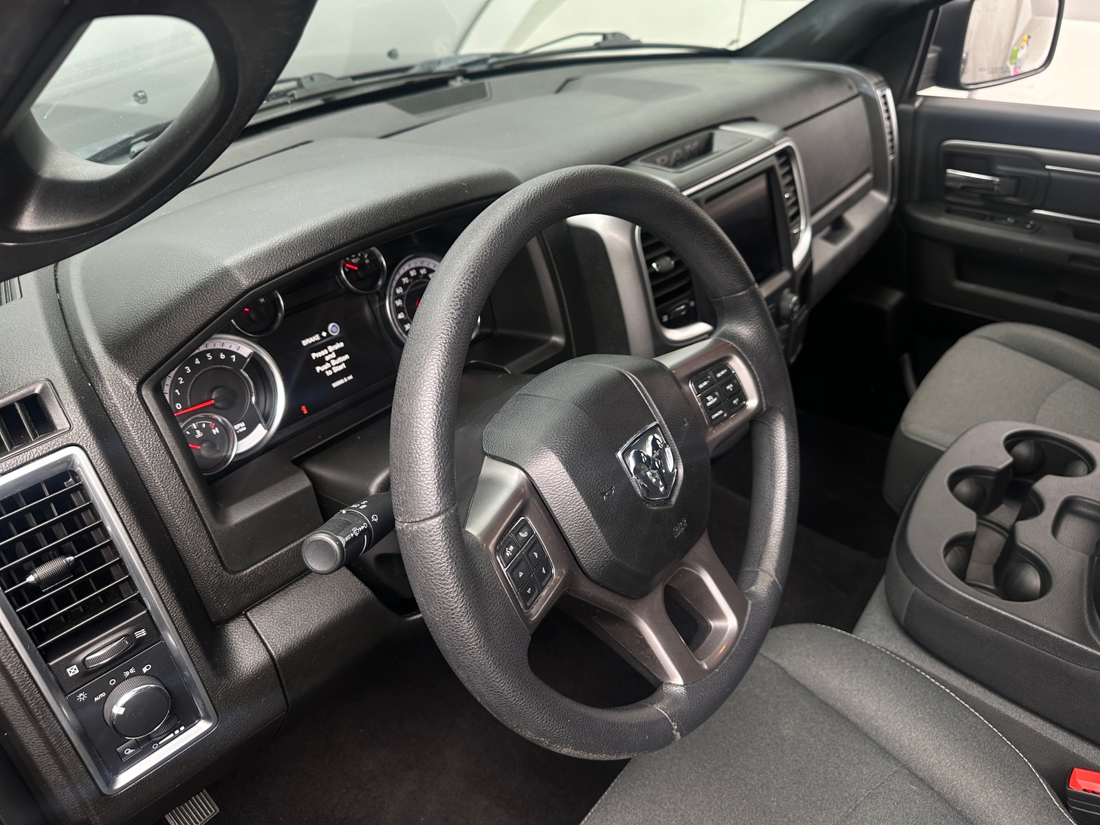 Thumbnail: 2022 RAM 1500 Classic - 5
