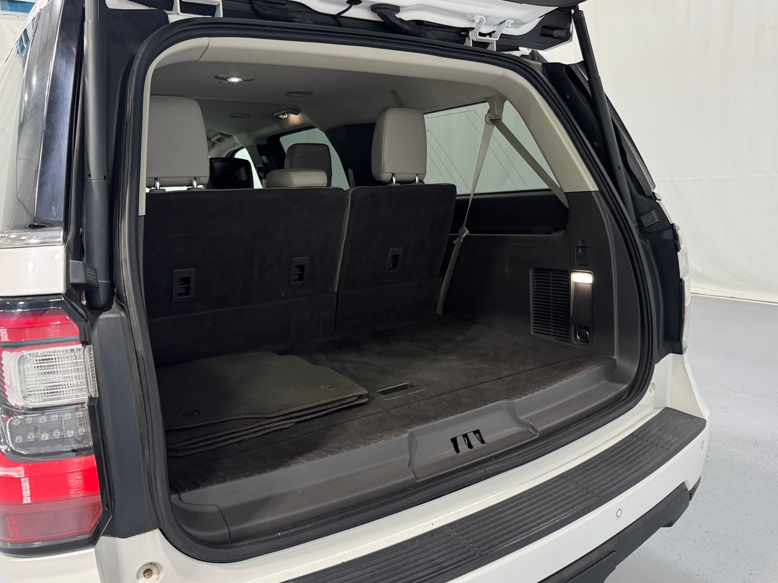 Thumbnail: 2019 Ford Expedition MAX - 6