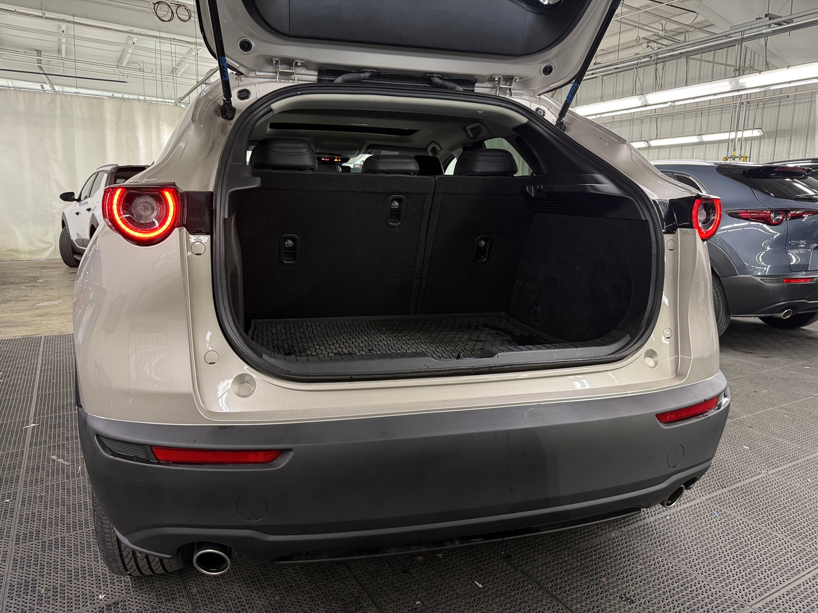 Thumbnail: 2022 Mazda CX-30 - 6