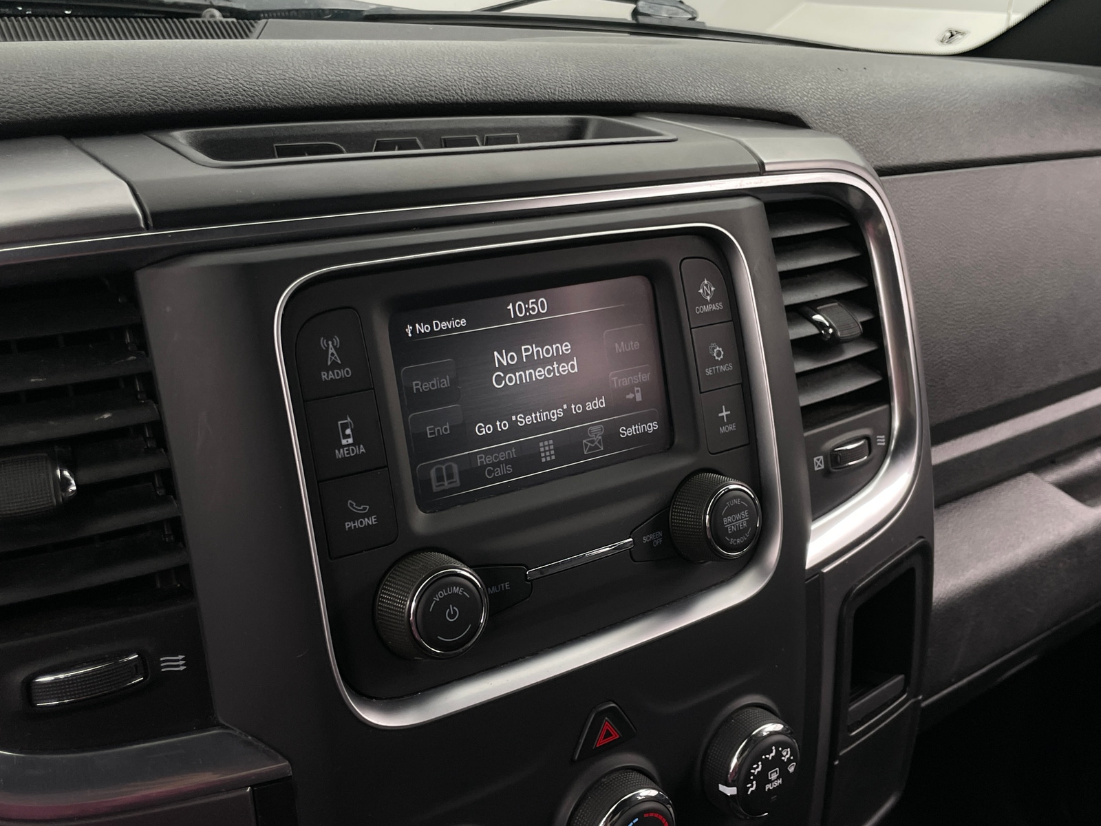 Thumbnail: 2024 RAM 1500 Classic - 4