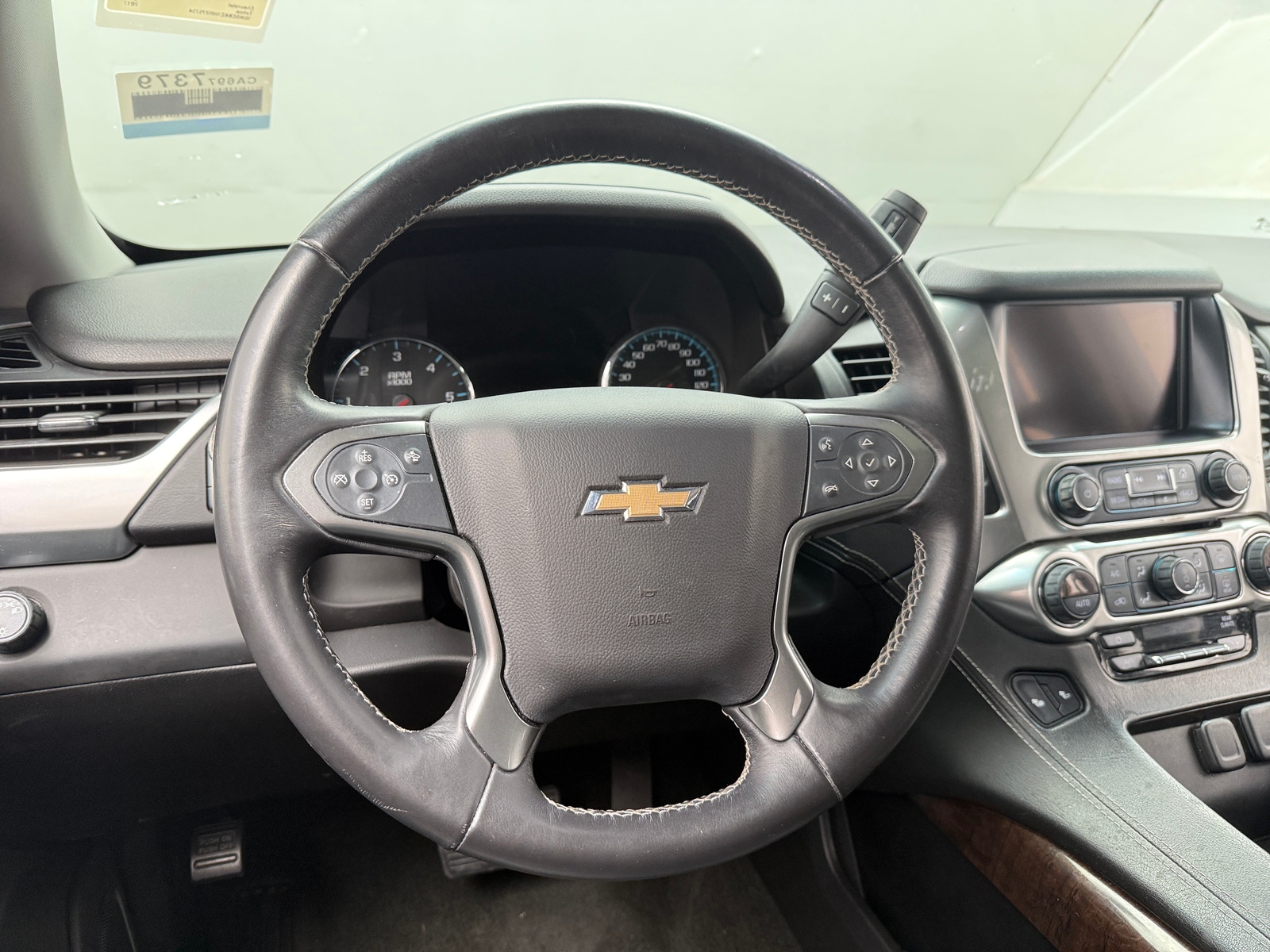 Thumbnail: 2017 Chevrolet Tahoe - 4