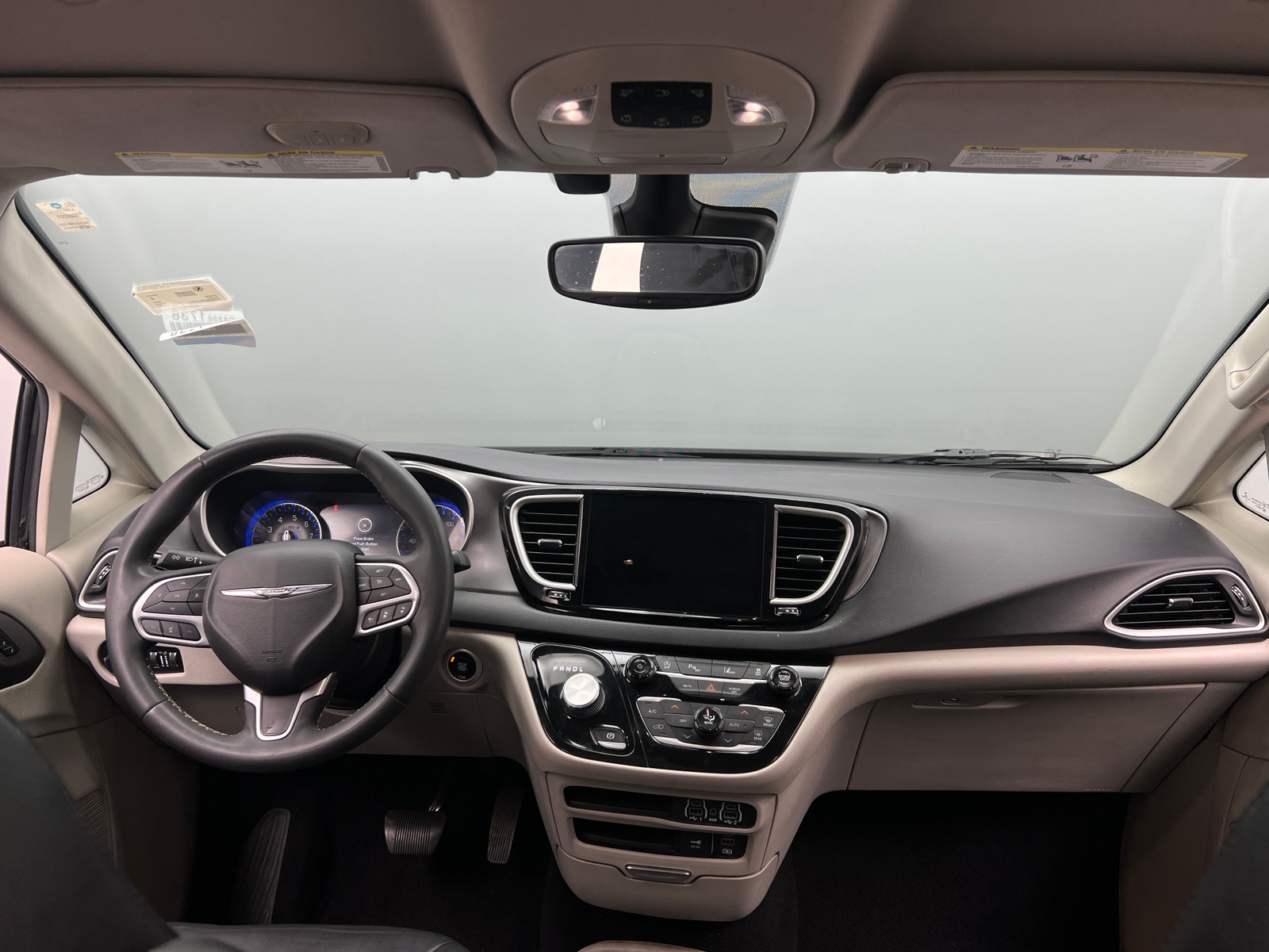 Thumbnail: 2022 Chrysler Pacifica - 2