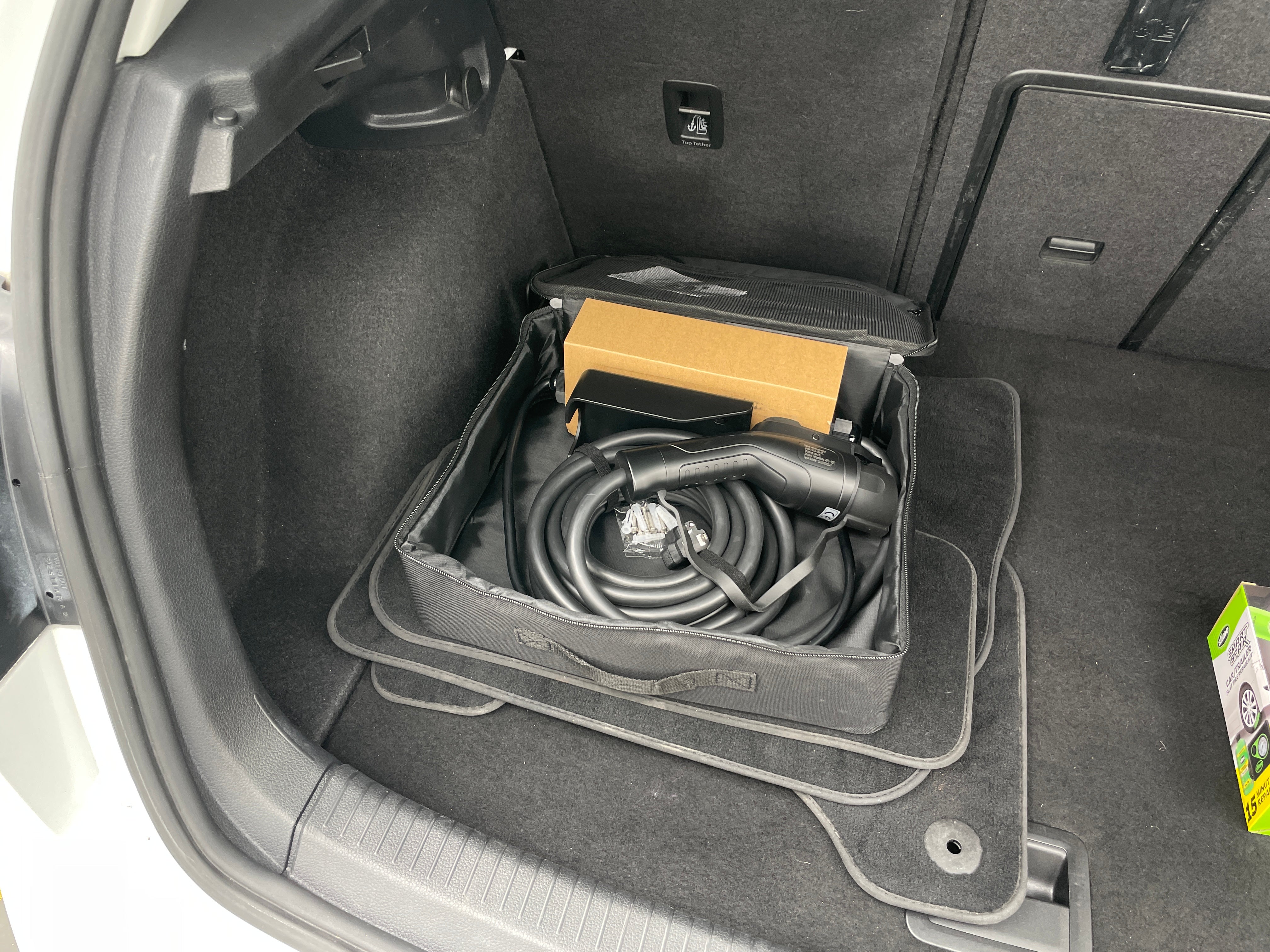 Used 2016 Volkswagen e-Golf e-Golf SEL Premium with VIN WVWPP7AUXGW902392 for sale in Auburn, WA