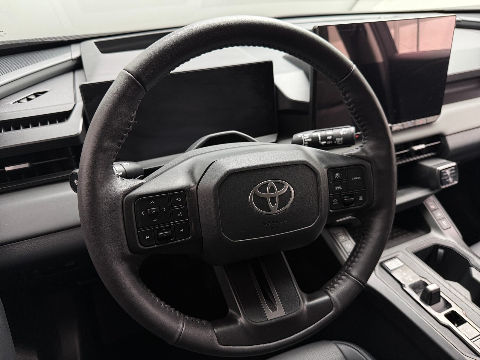 Thumbnail: 2026 Toyota RAV4 - 4