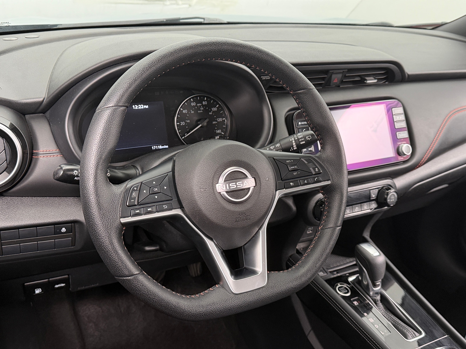 Thumbnail: 2023 Nissan Kicks - 4