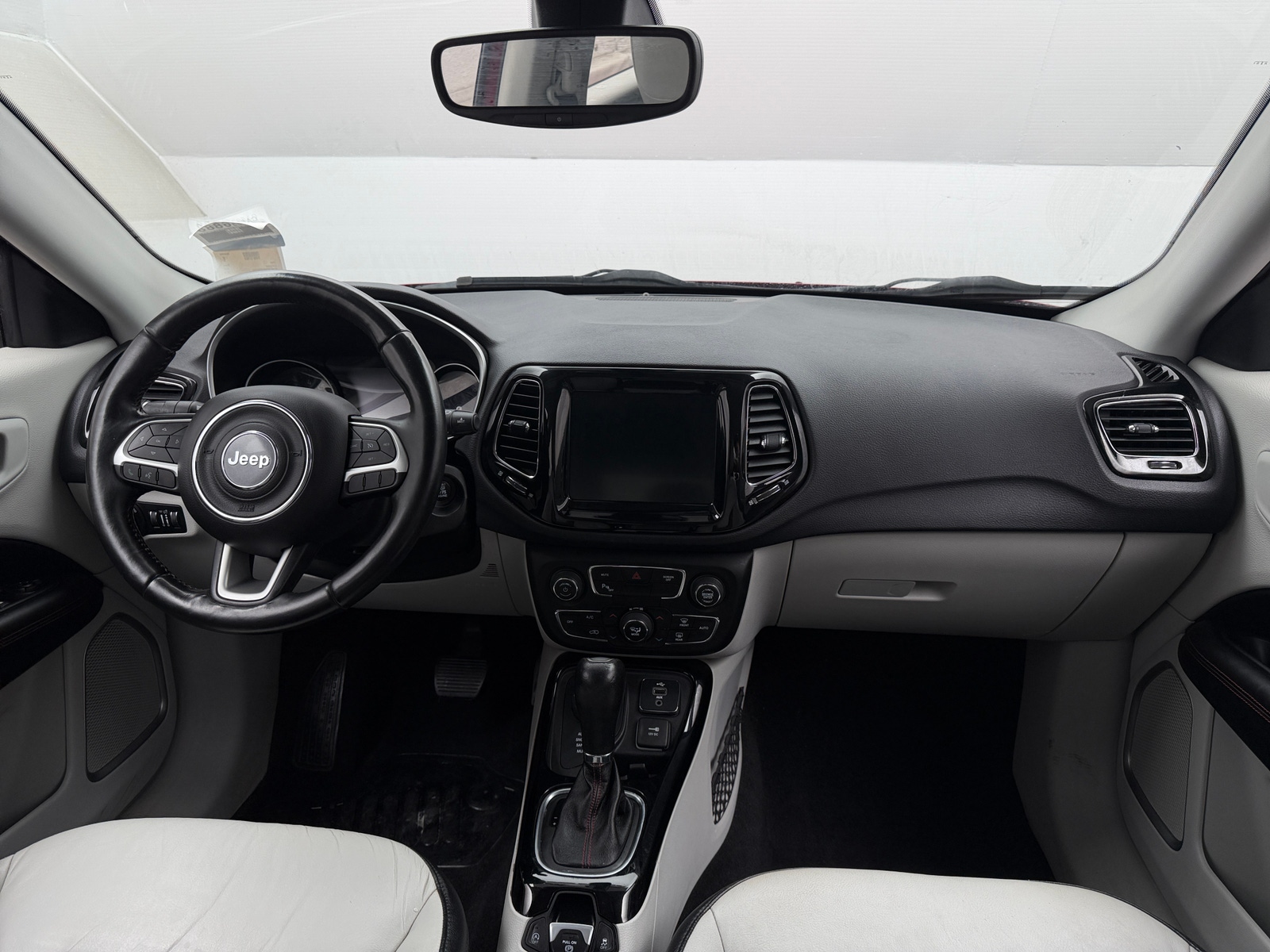 Thumbnail: 2018 Jeep Compass - 2