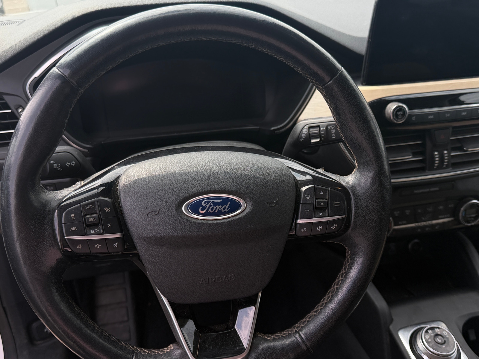 Thumbnail: 2021 Ford Escape - 5