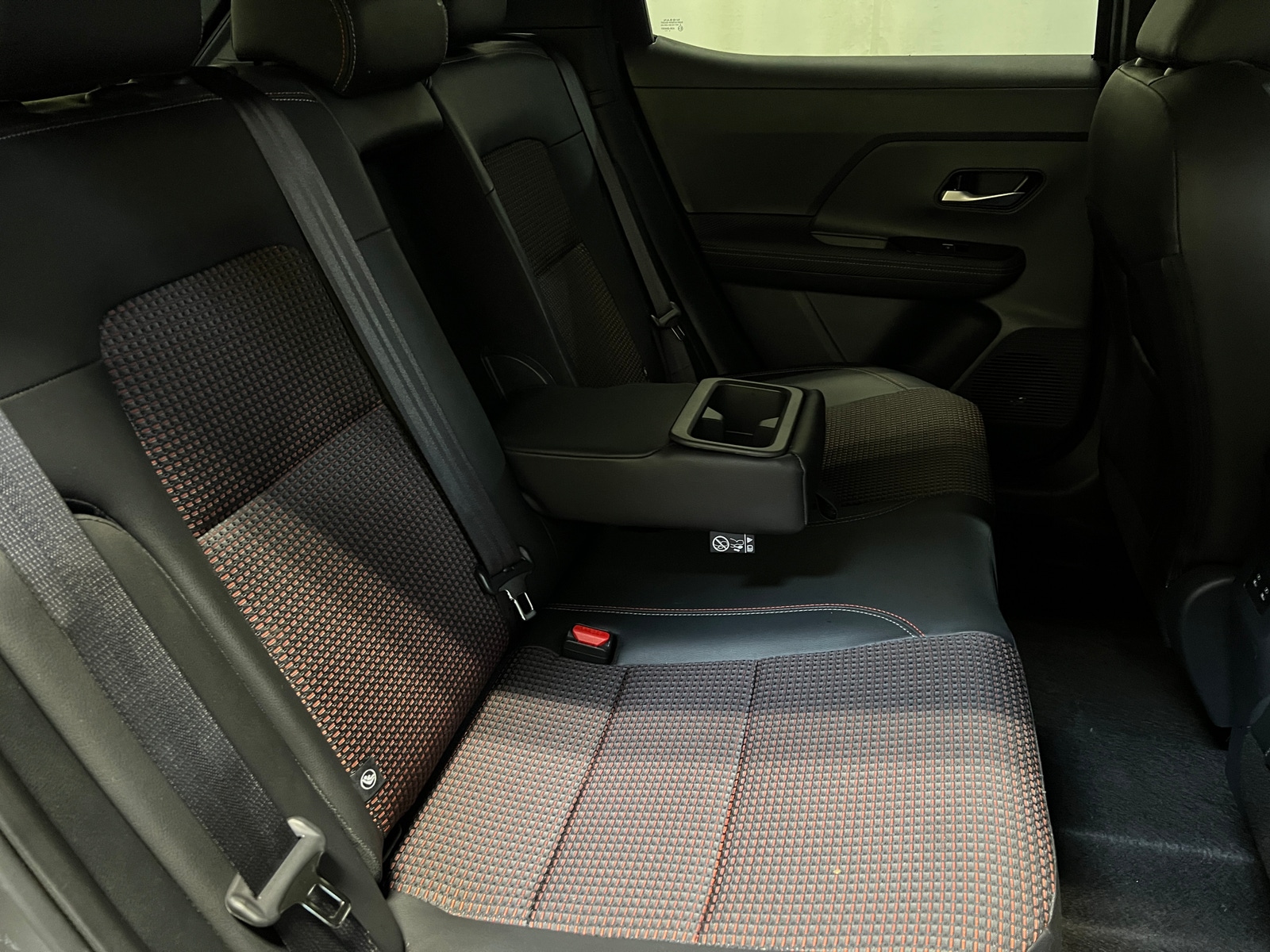 Thumbnail: 2025 Nissan Kicks - 5