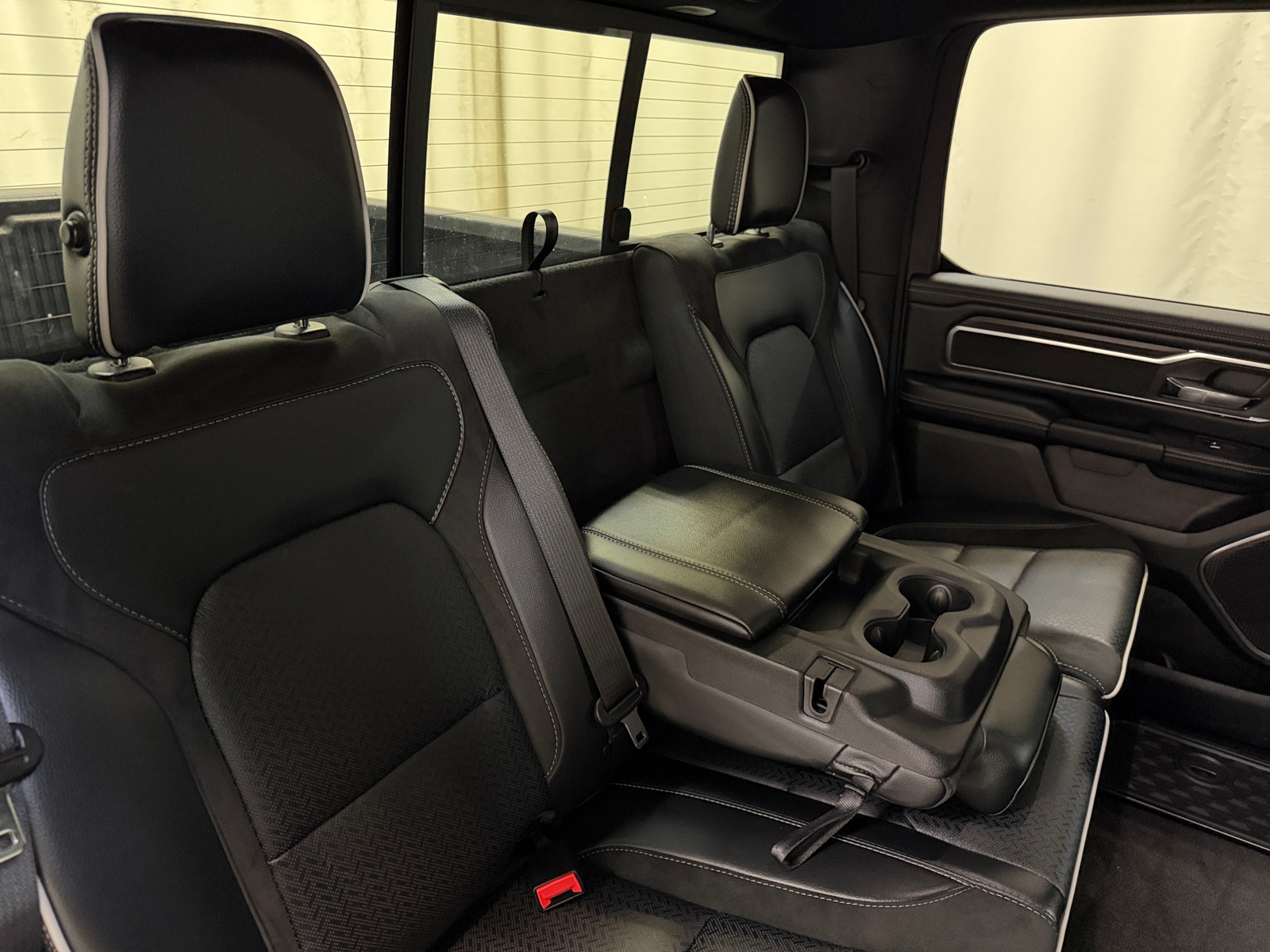 Thumbnail: 2026 RAM 1500 - 5