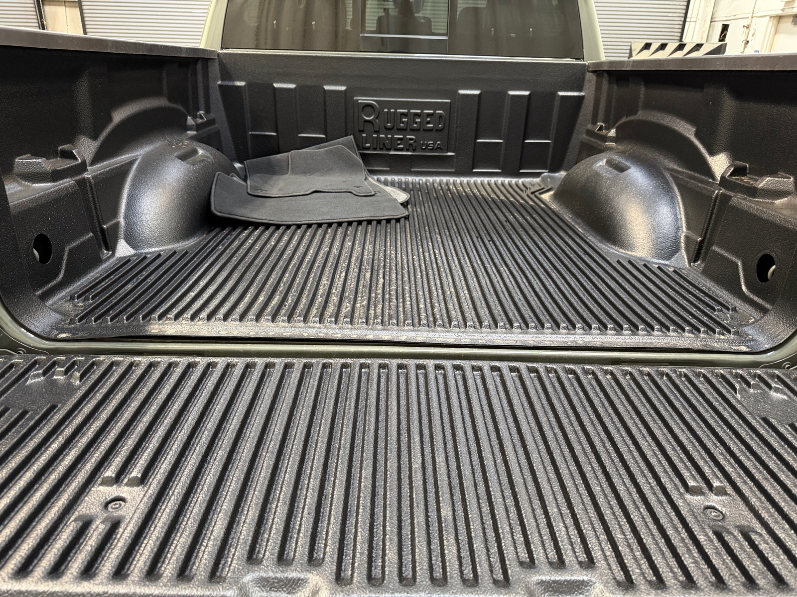 Thumbnail: 2026 RAM 1500 - 6