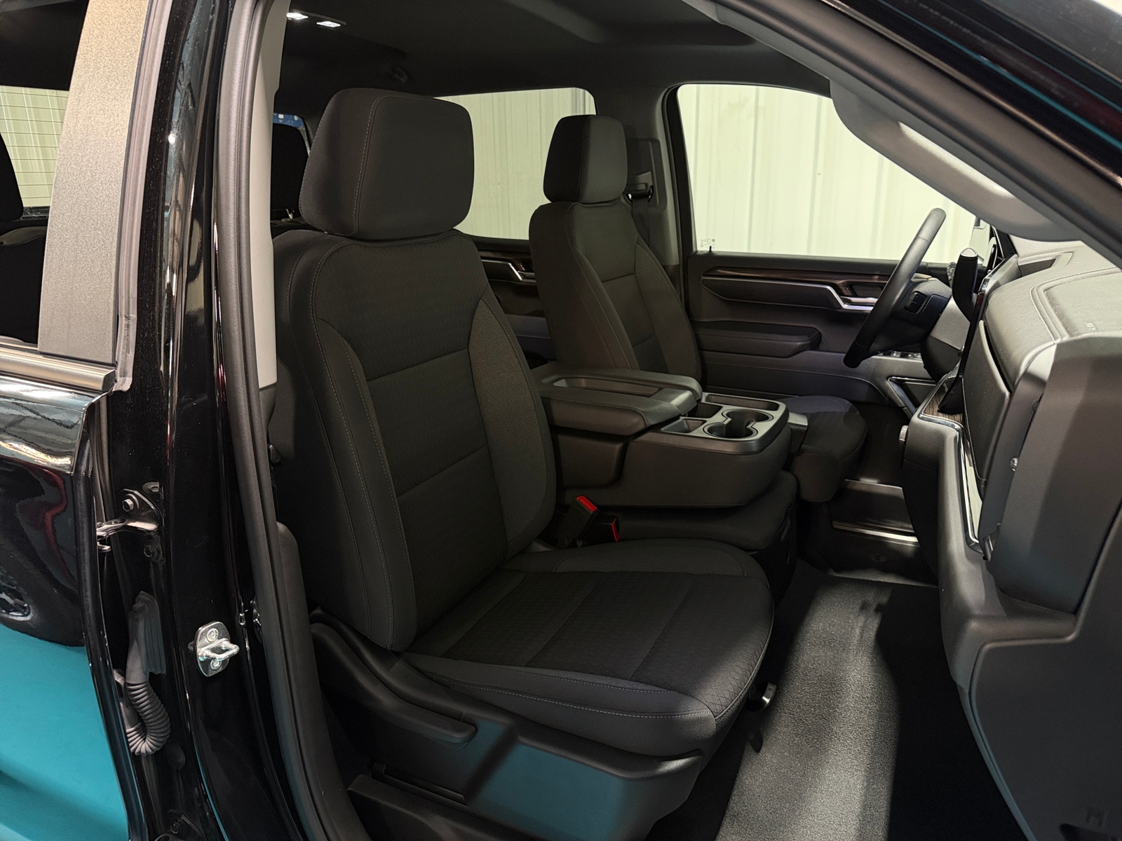 Thumbnail: 2023 Chevrolet Silverado 1500 - 2