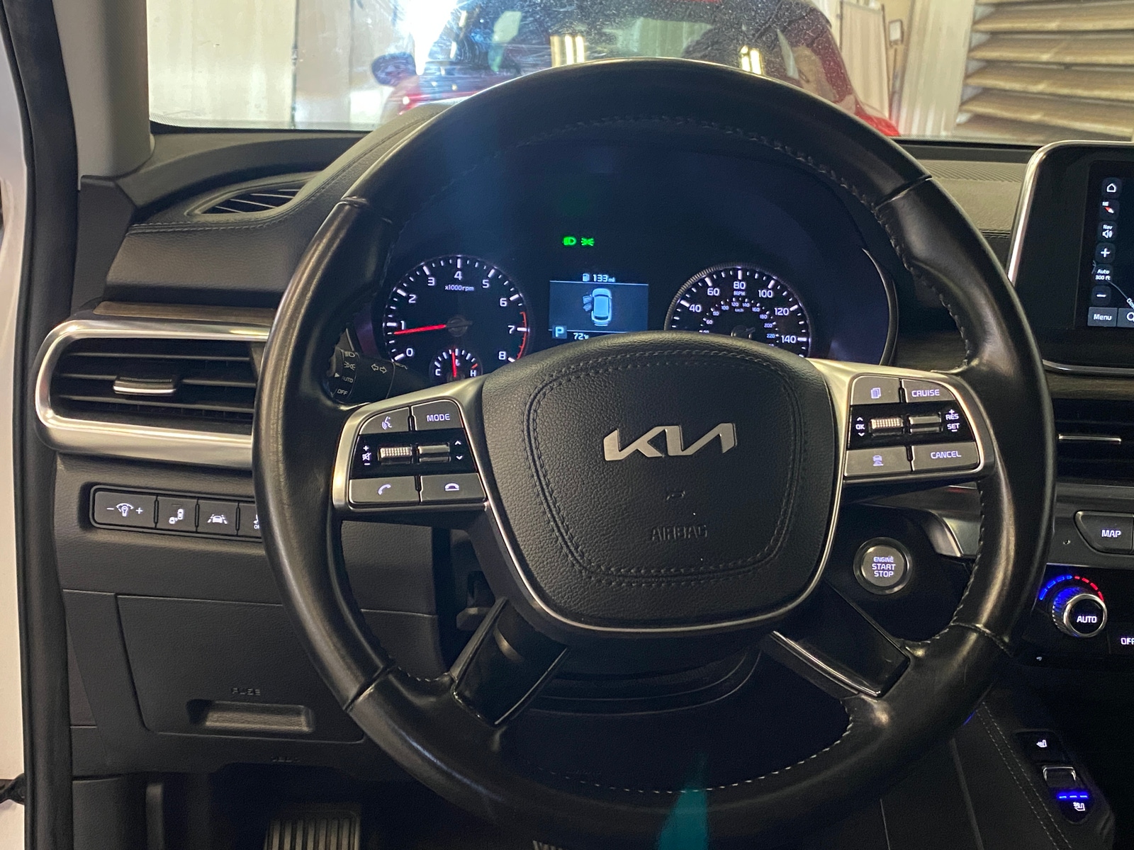 Thumbnail: 2022 Kia Telluride - 4