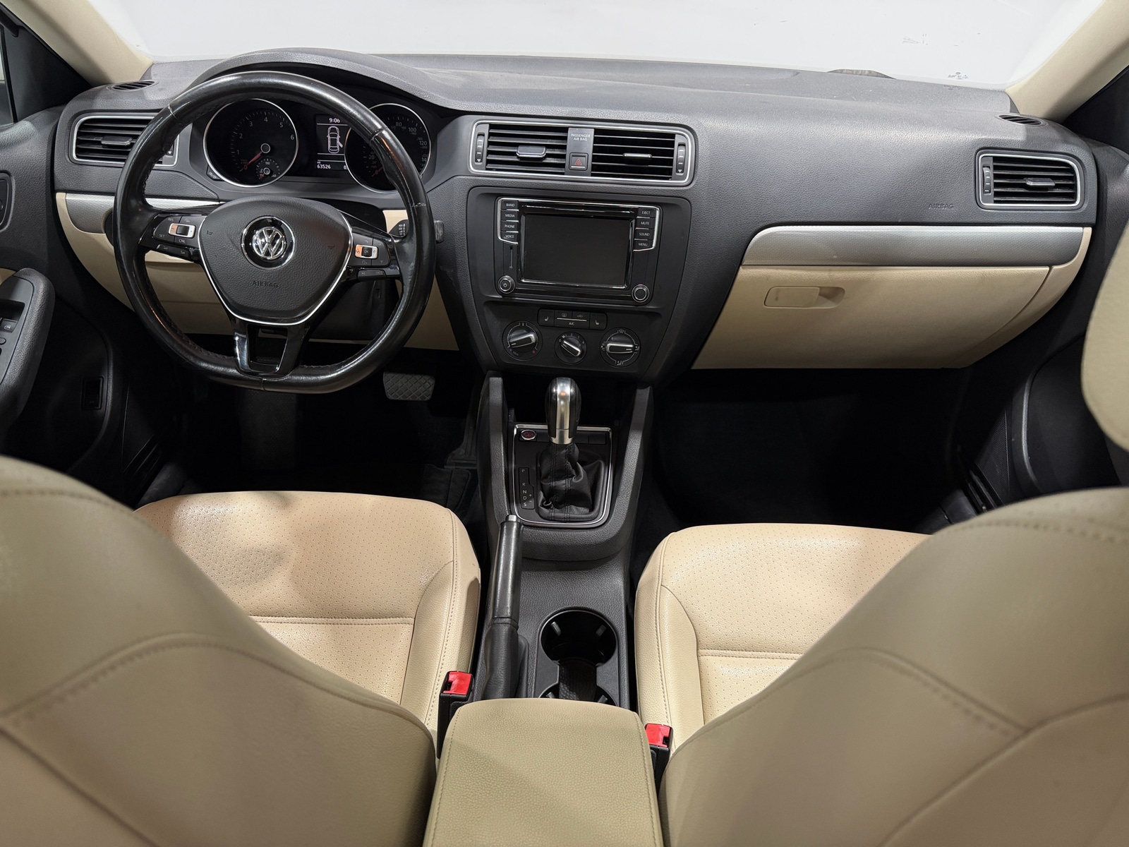 Thumbnail: 2017 Volkswagen Jetta - 2