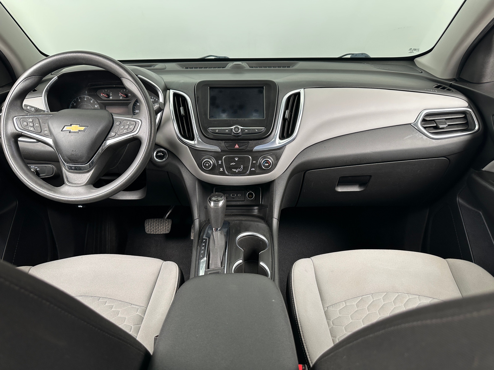 Thumbnail: 2021 Chevrolet Equinox - 3