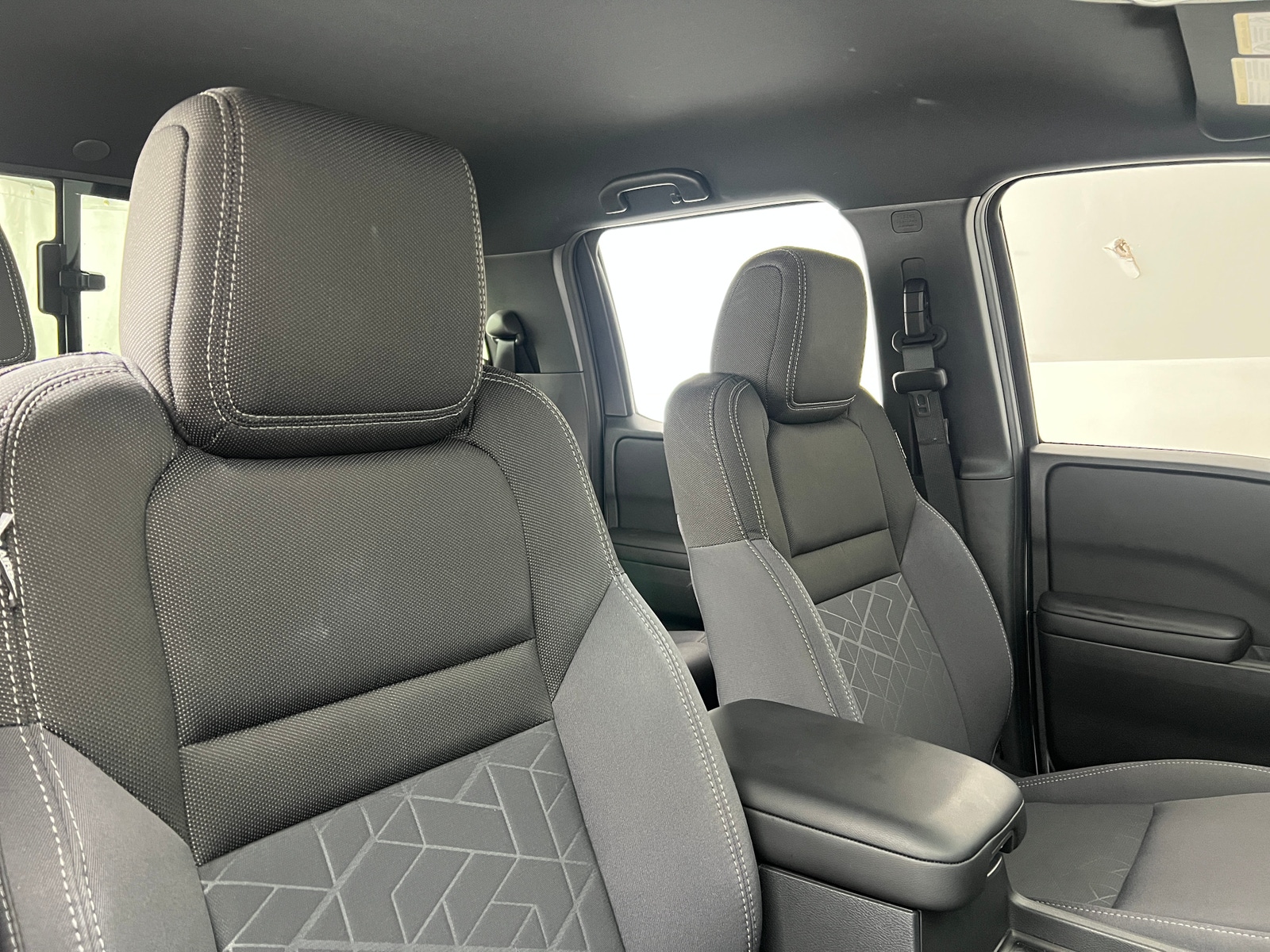 Thumbnail: 2026 Nissan Frontier - 2