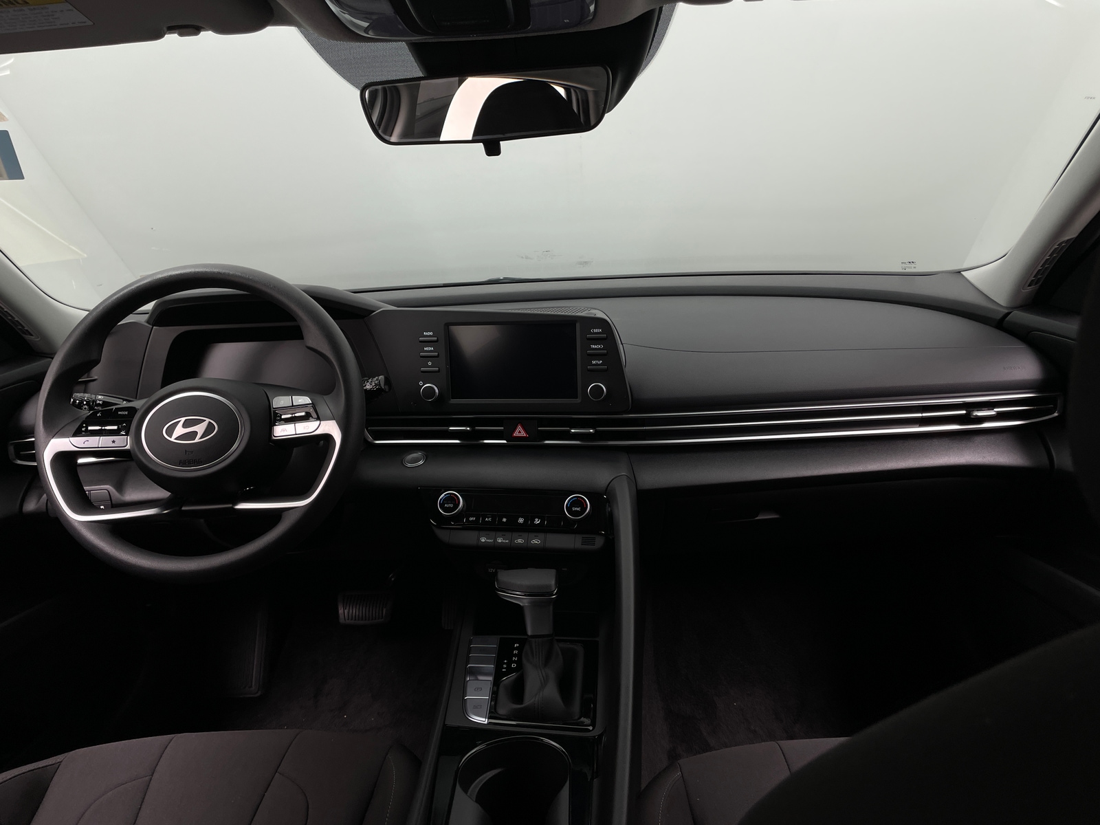 Thumbnail: 2026 Hyundai Elantra - 3