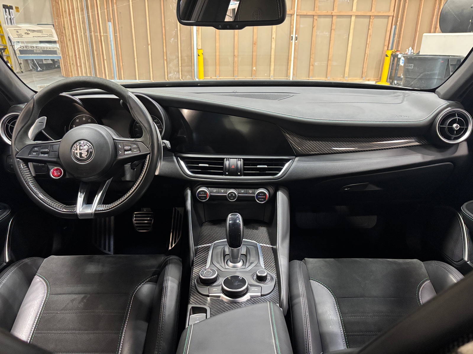 Thumbnail: 2018 Alfa Romeo Giulia - 2