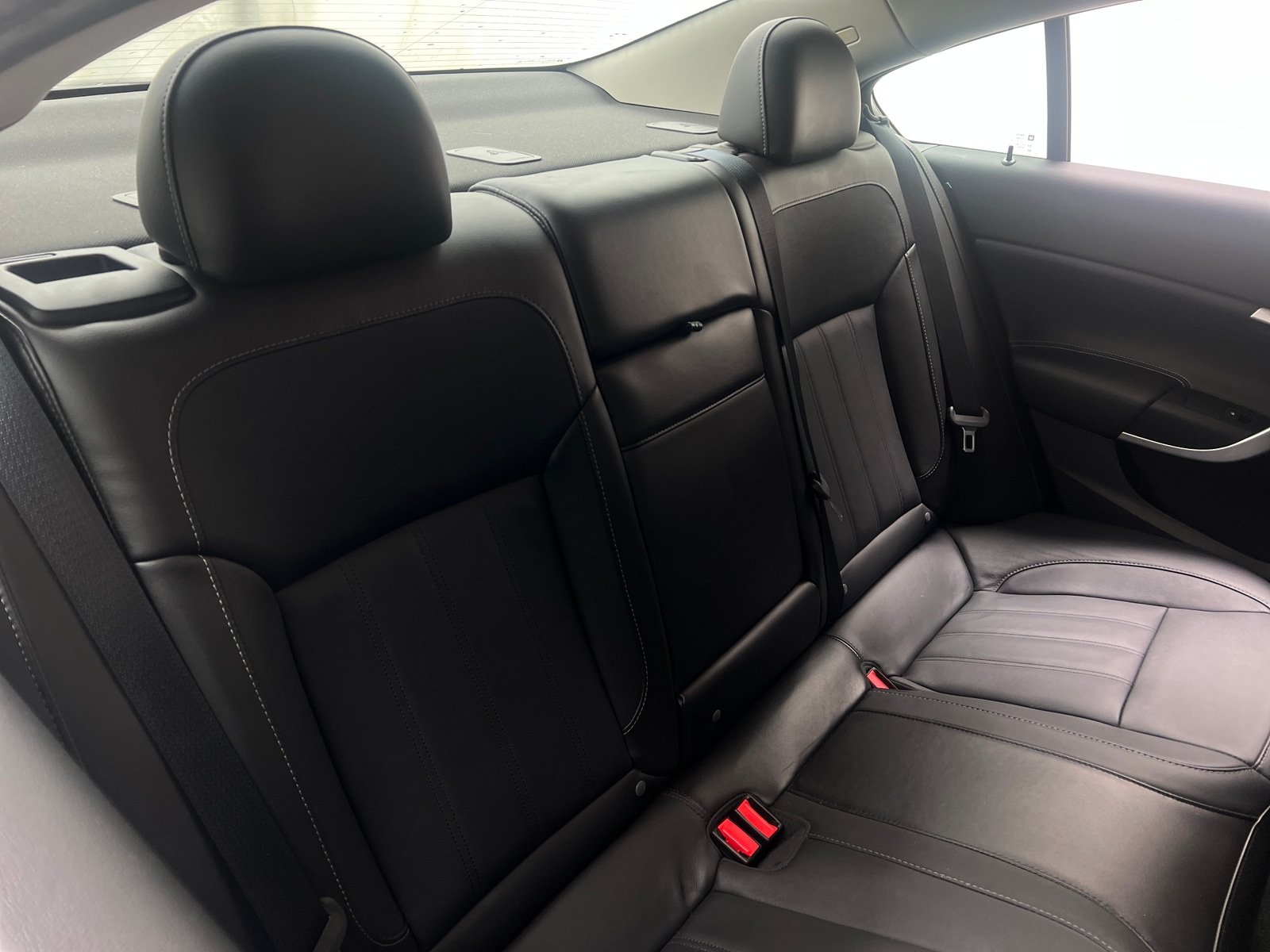 Thumbnail: 2017 Buick Regal - 5