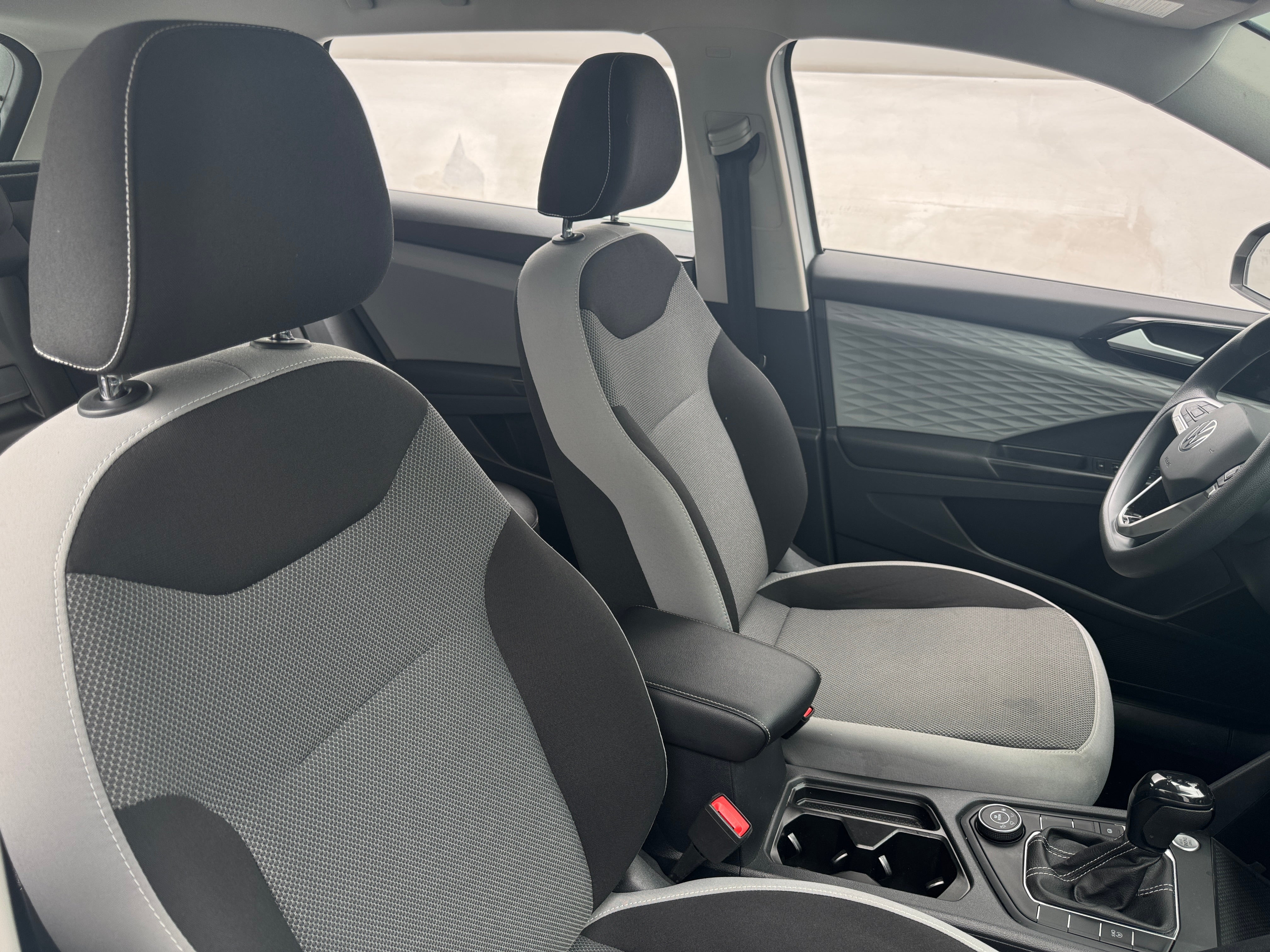 2022 Volkswagen Taos