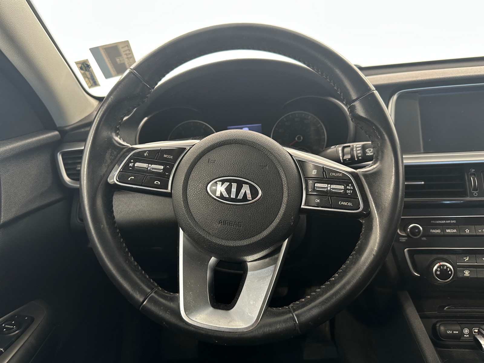 Thumbnail: 2020 Kia Optima - 4
