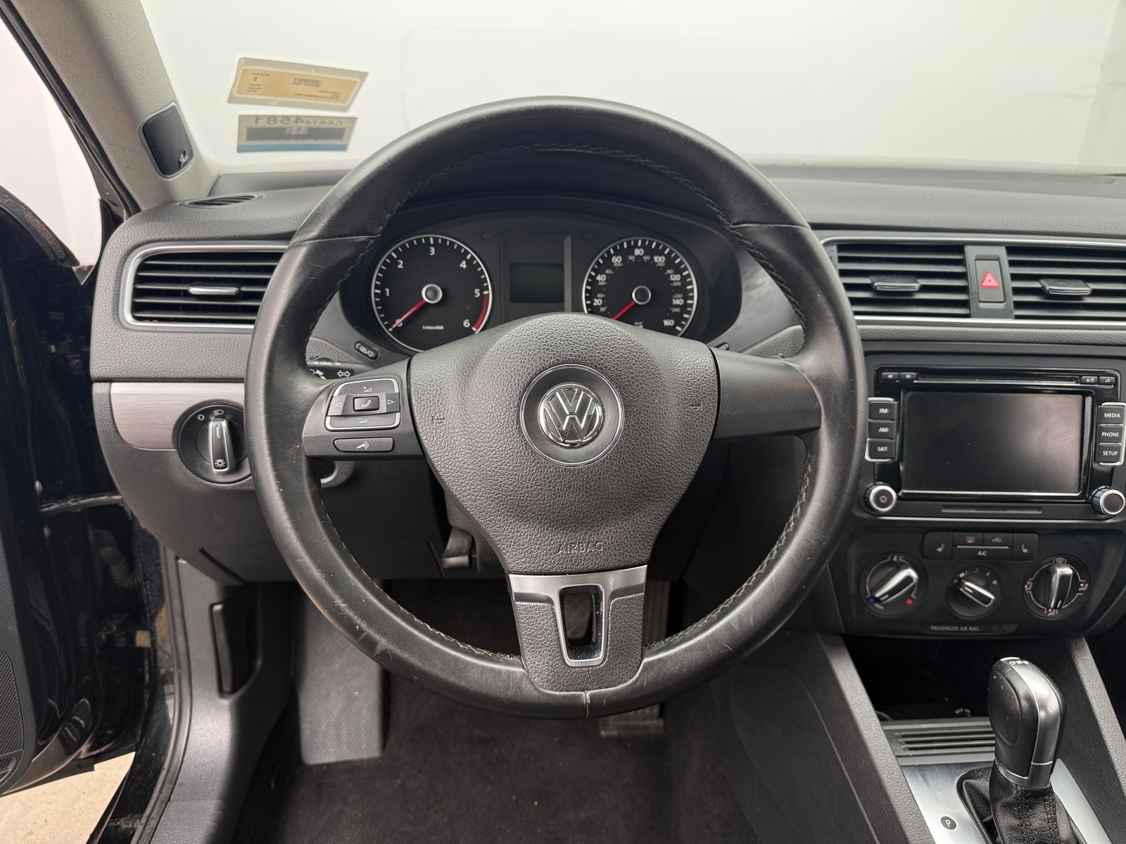 Thumbnail: 2014 Volkswagen Jetta - 4
