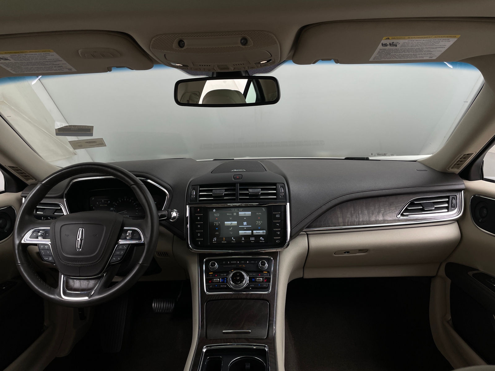 Thumbnail: 2019 Lincoln Continental - 2