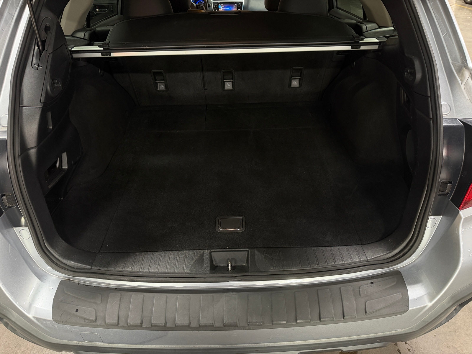 Thumbnail: 2019 Subaru Outback - 6