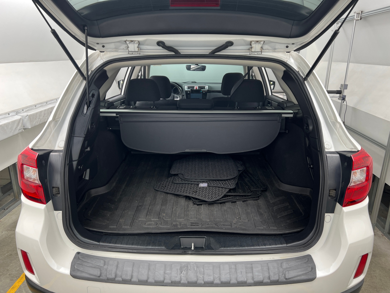 Thumbnail: 2017 Subaru Outback - 7