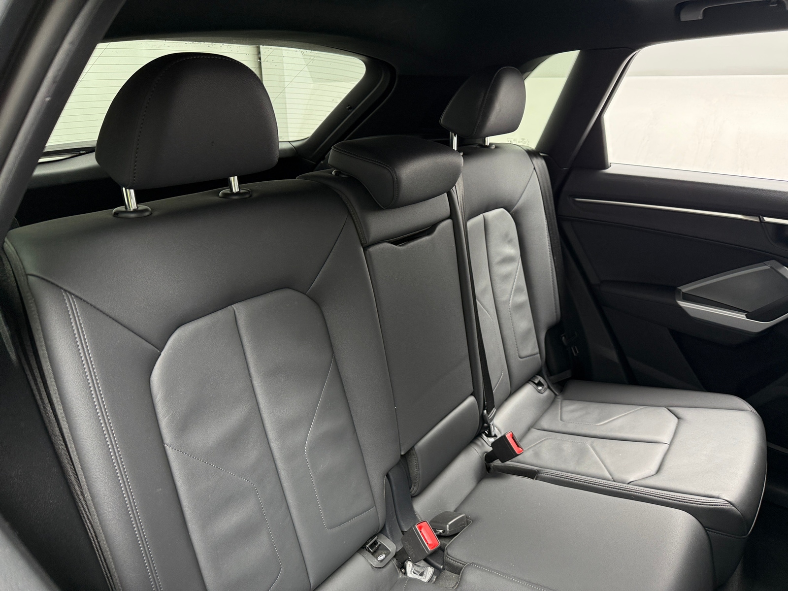 Thumbnail: 2025 Audi Q3 - 6