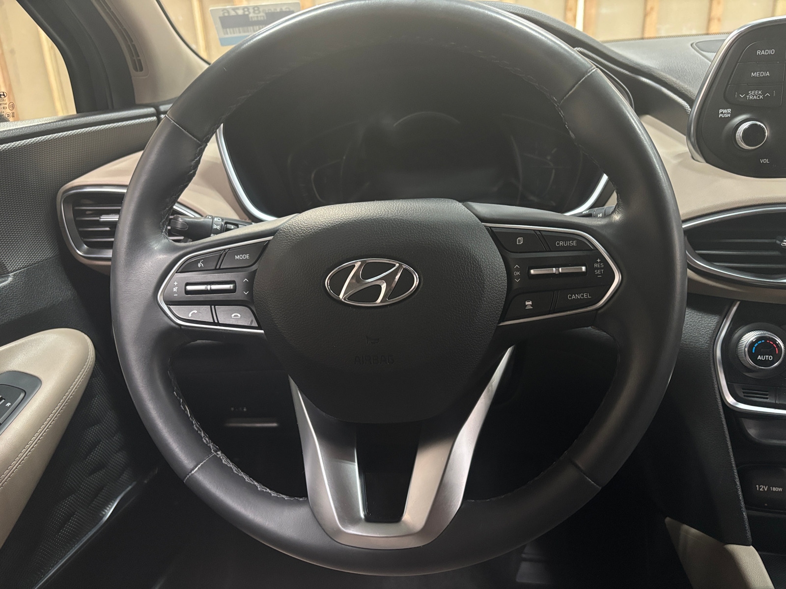 Thumbnail: 2019 Hyundai Santa Fe - 5