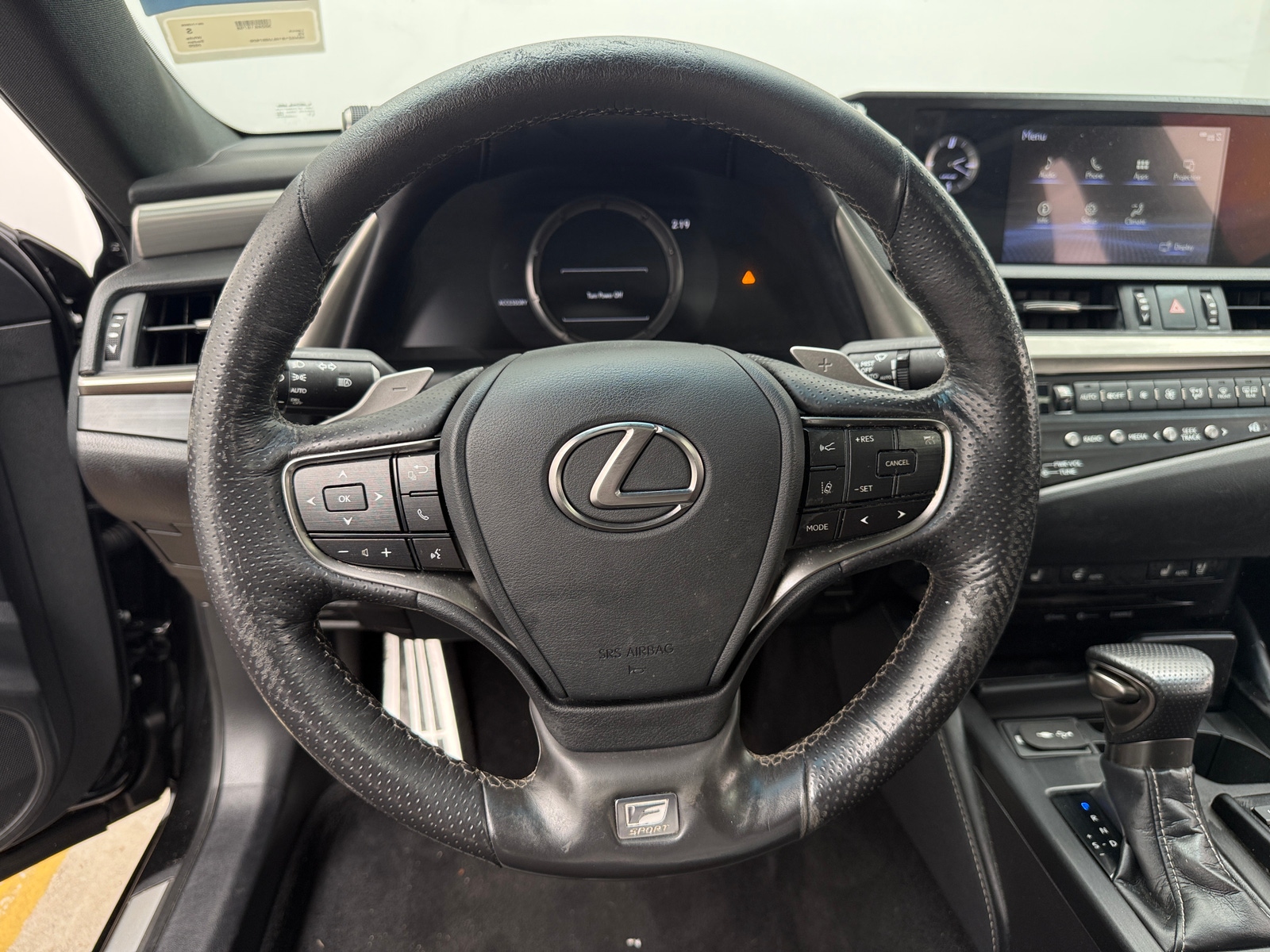 Thumbnail: 2020 Lexus ES - 4