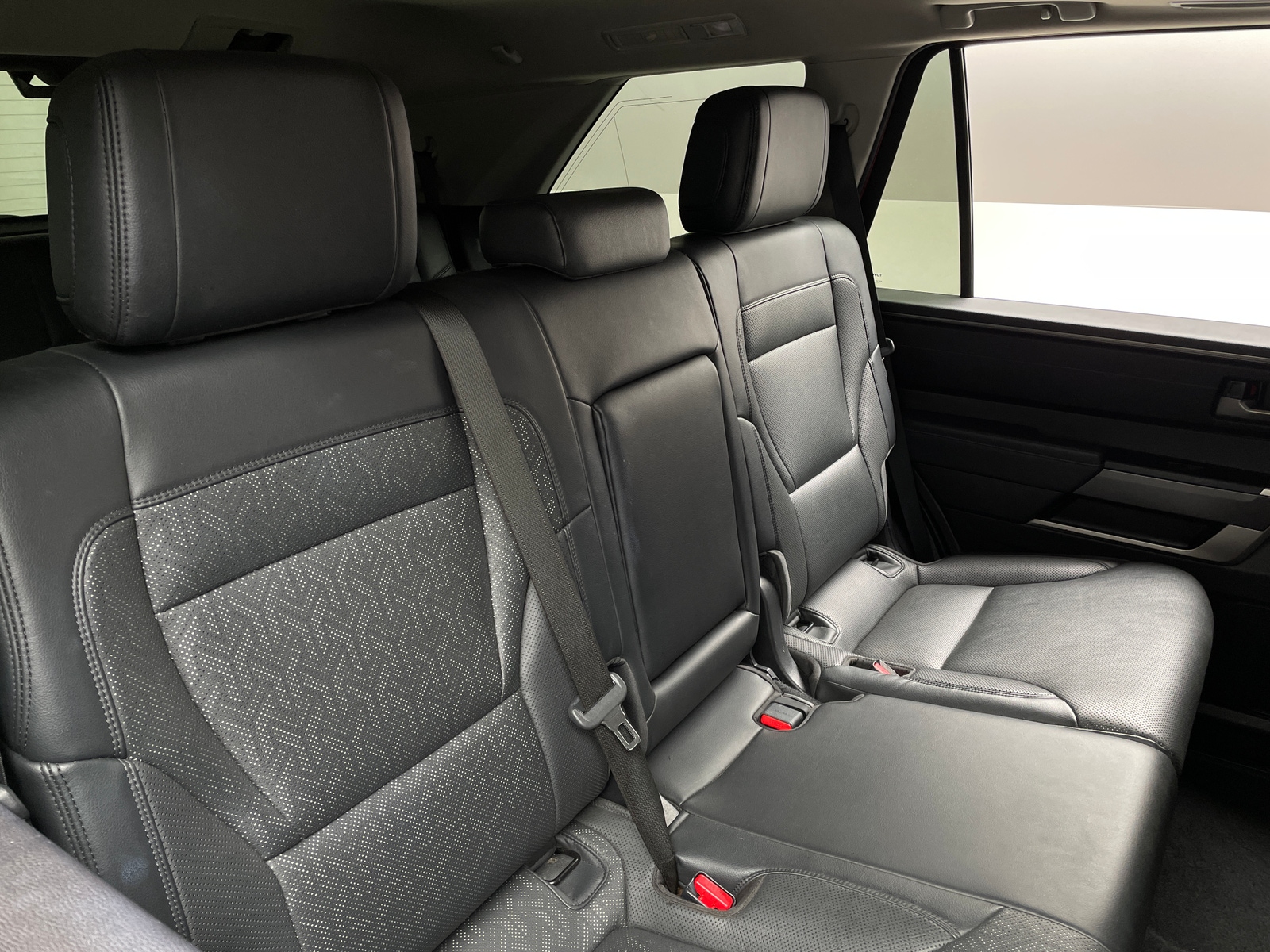 Thumbnail: 2023 Toyota Sequoia - 6