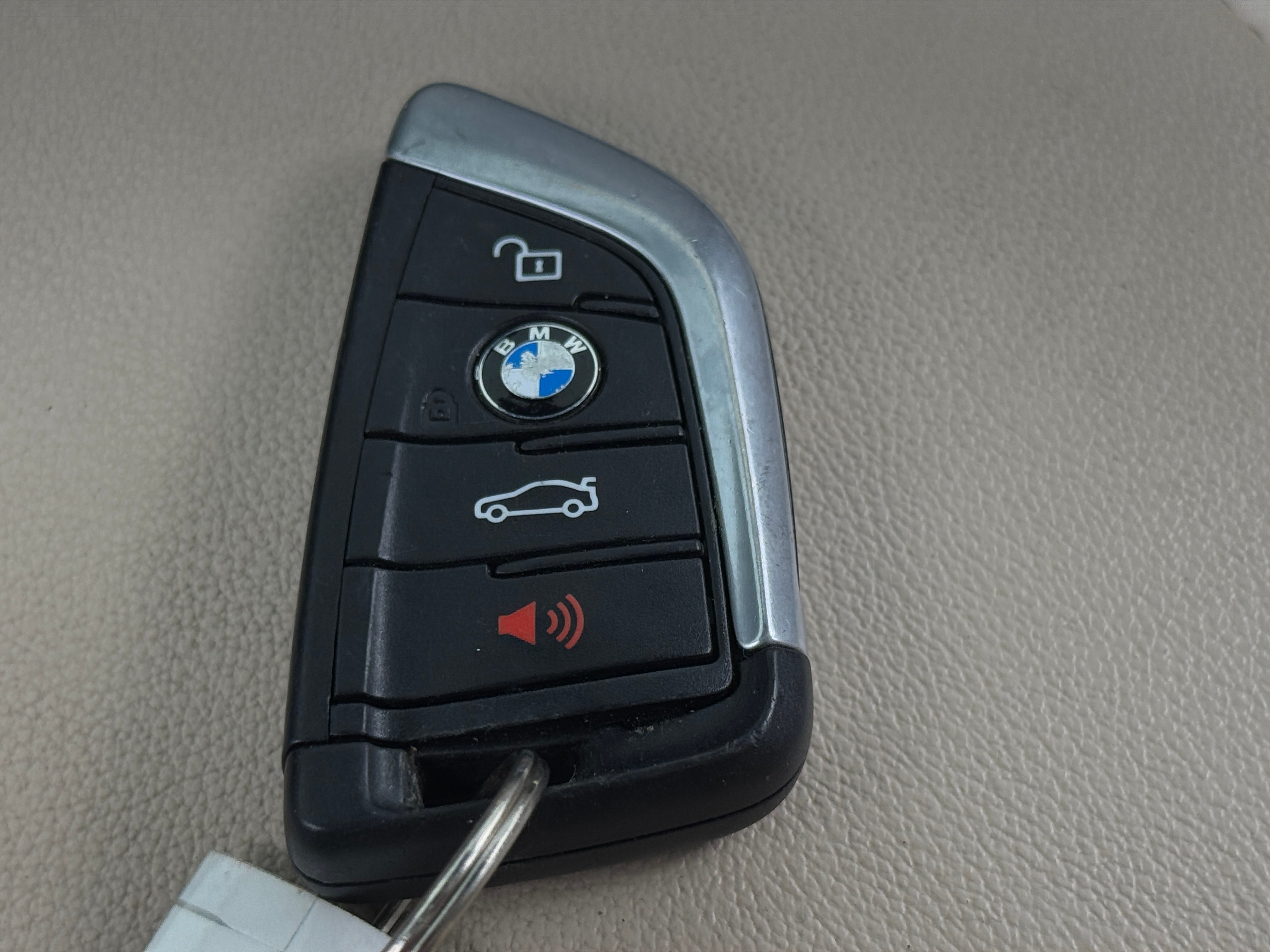 2019 BMW X3 30i - Photo 16
