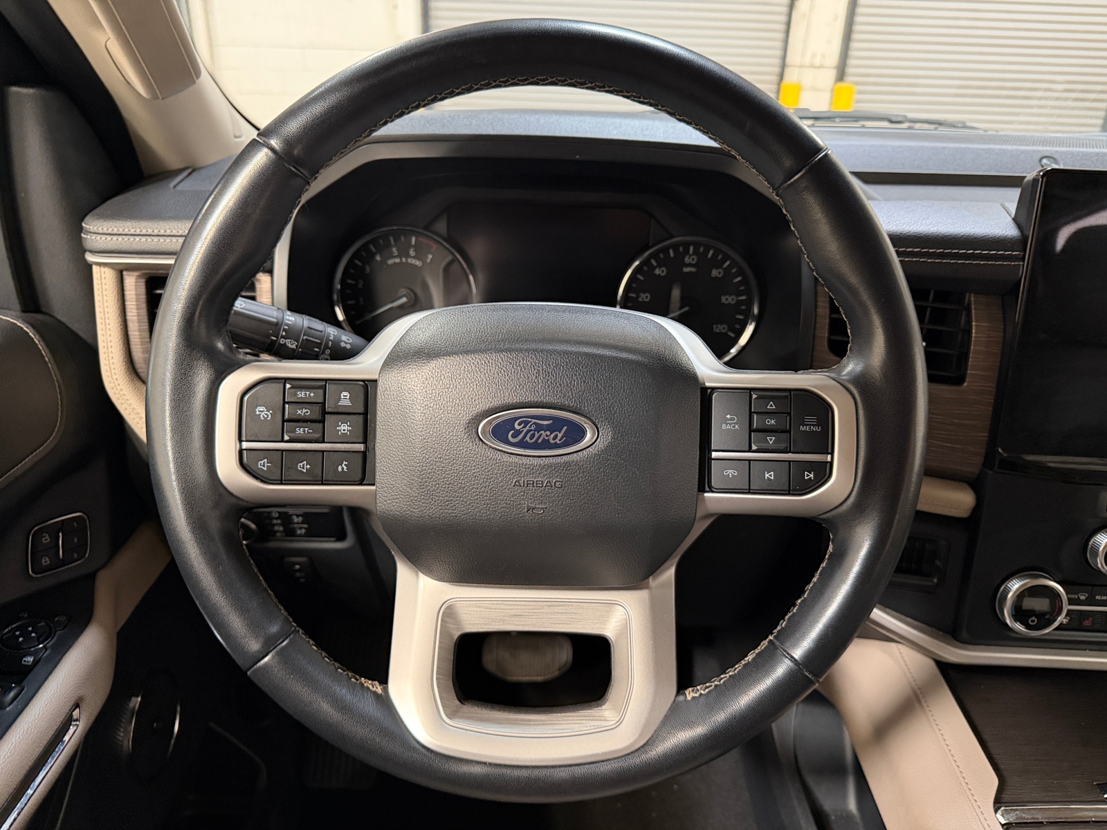 Thumbnail: 2024 Ford Expedition MAX - 4