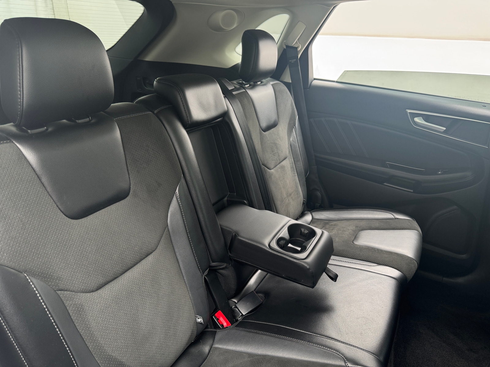 Thumbnail: 2018 Ford Edge - 5