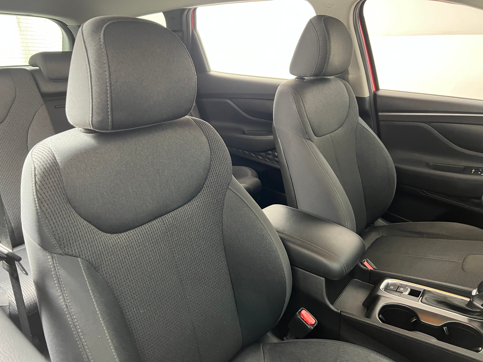 Thumbnail: 2019 Hyundai Santa Fe - 2