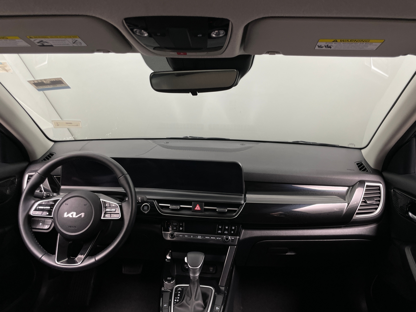 Thumbnail: 2024 Kia Seltos - 2
