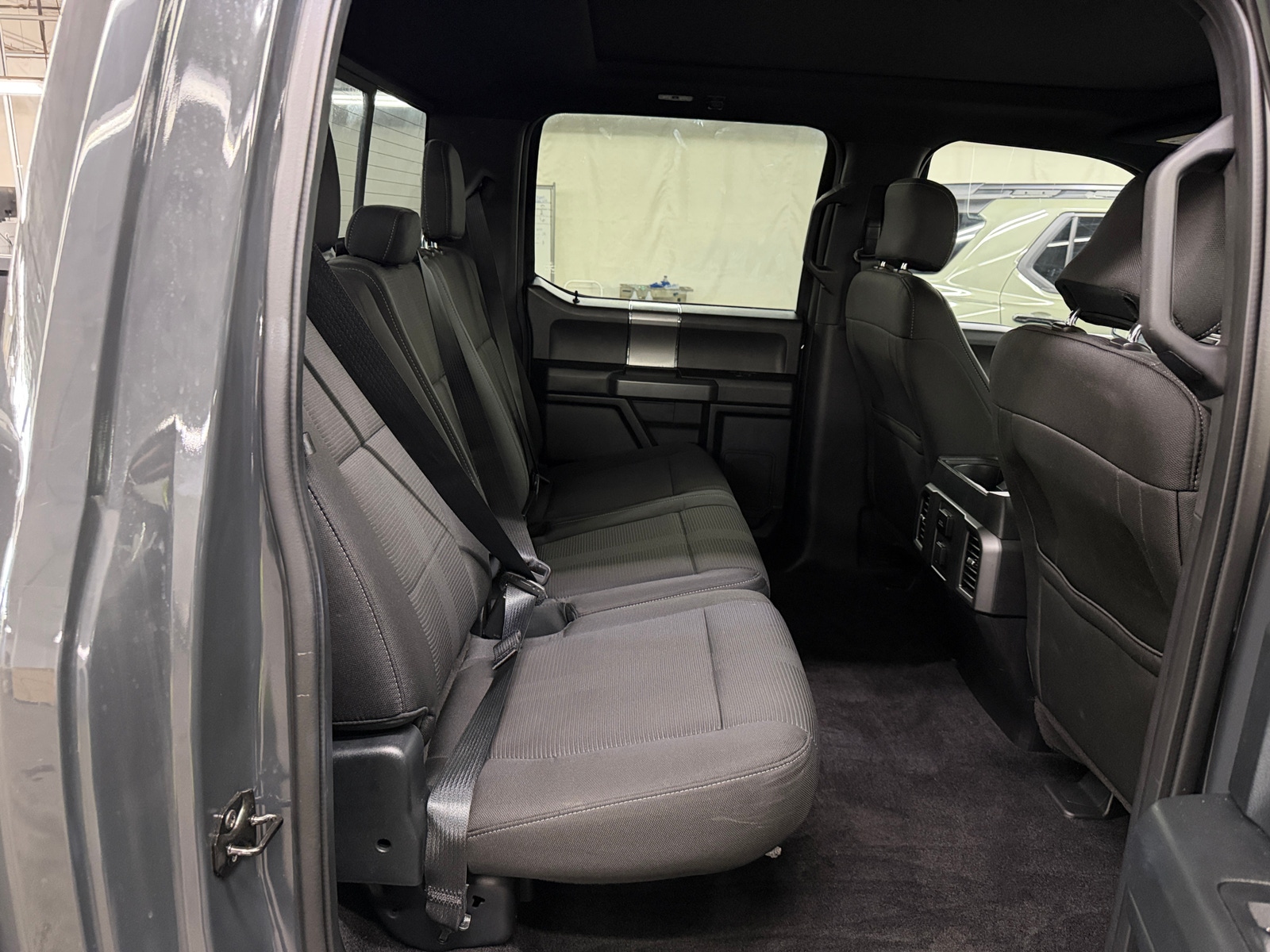 Thumbnail: 2016 Ford Econoline - 6
