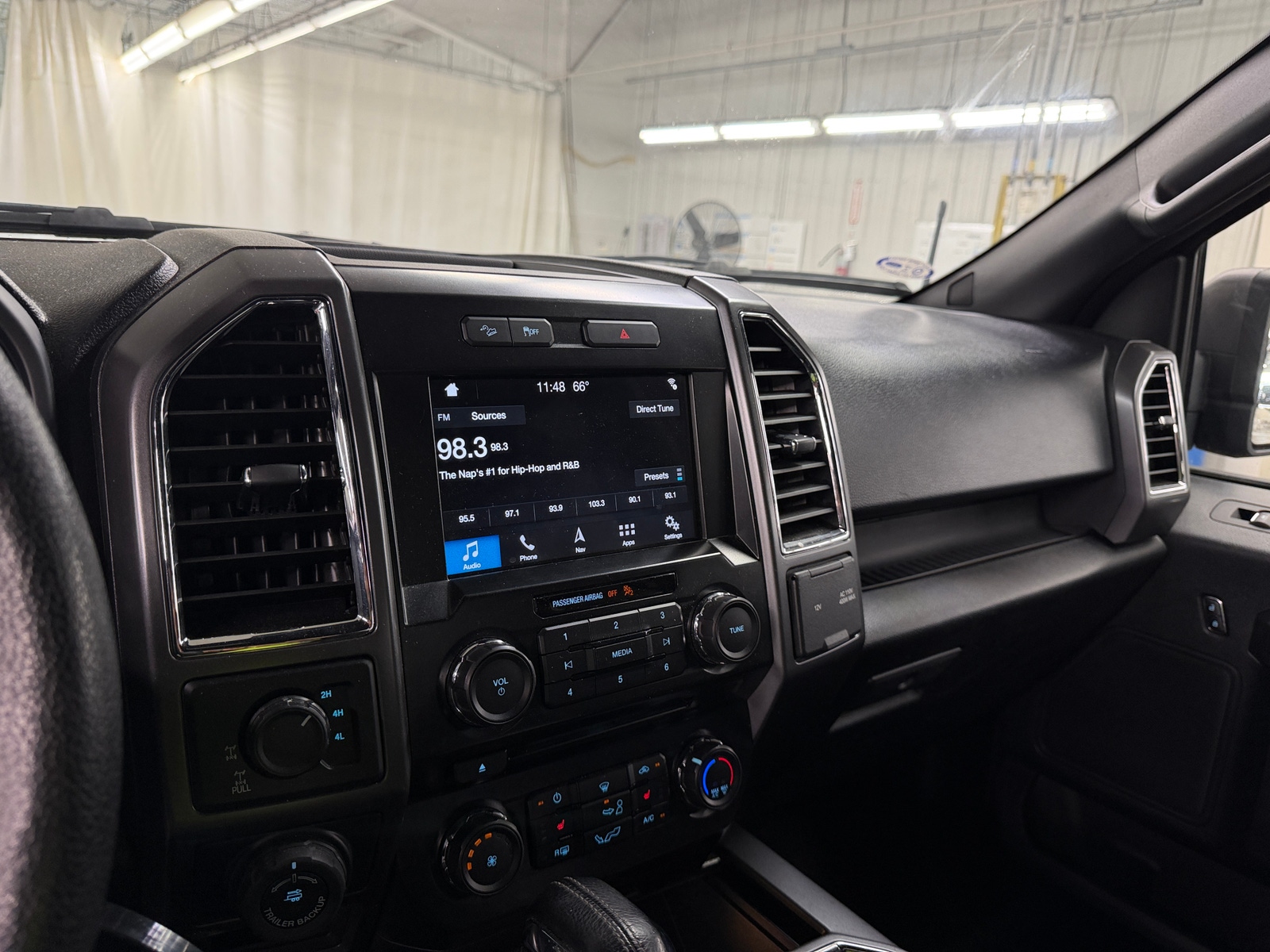Thumbnail: 2016 Ford Econoline - 4