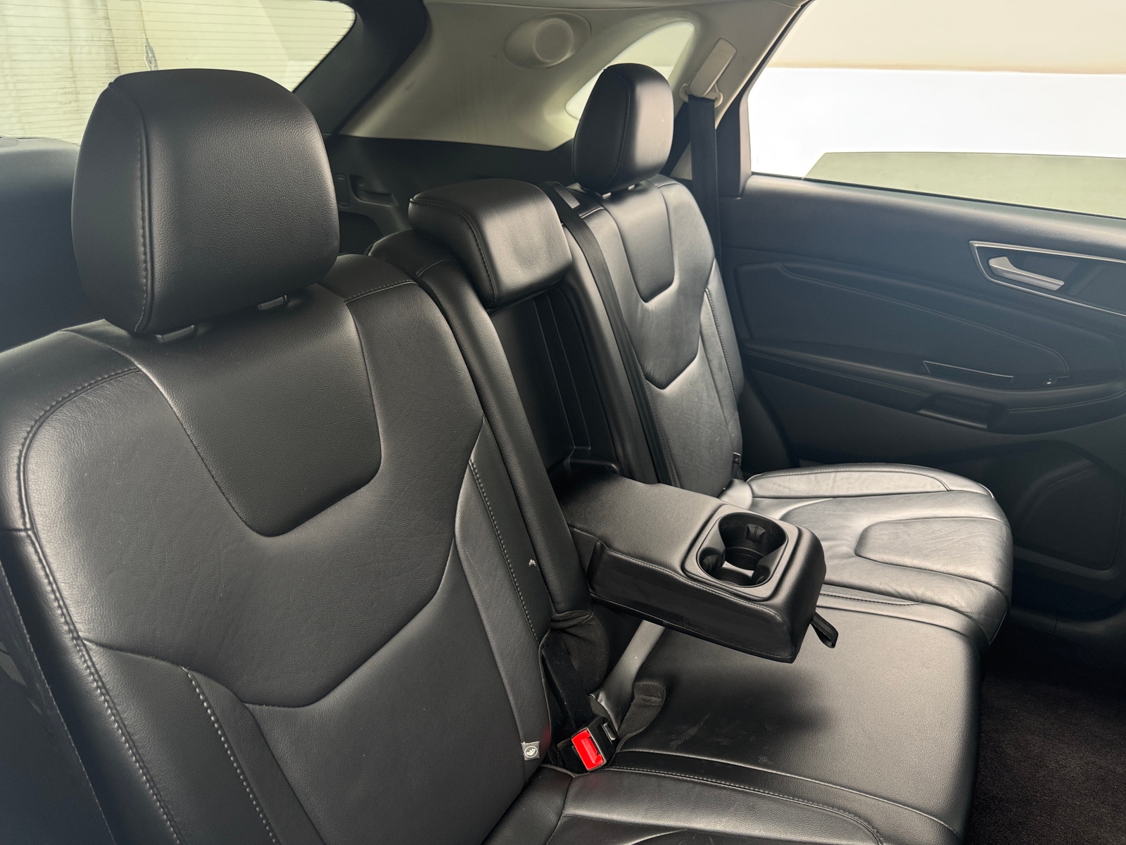Thumbnail: 2016 Ford Edge - 5