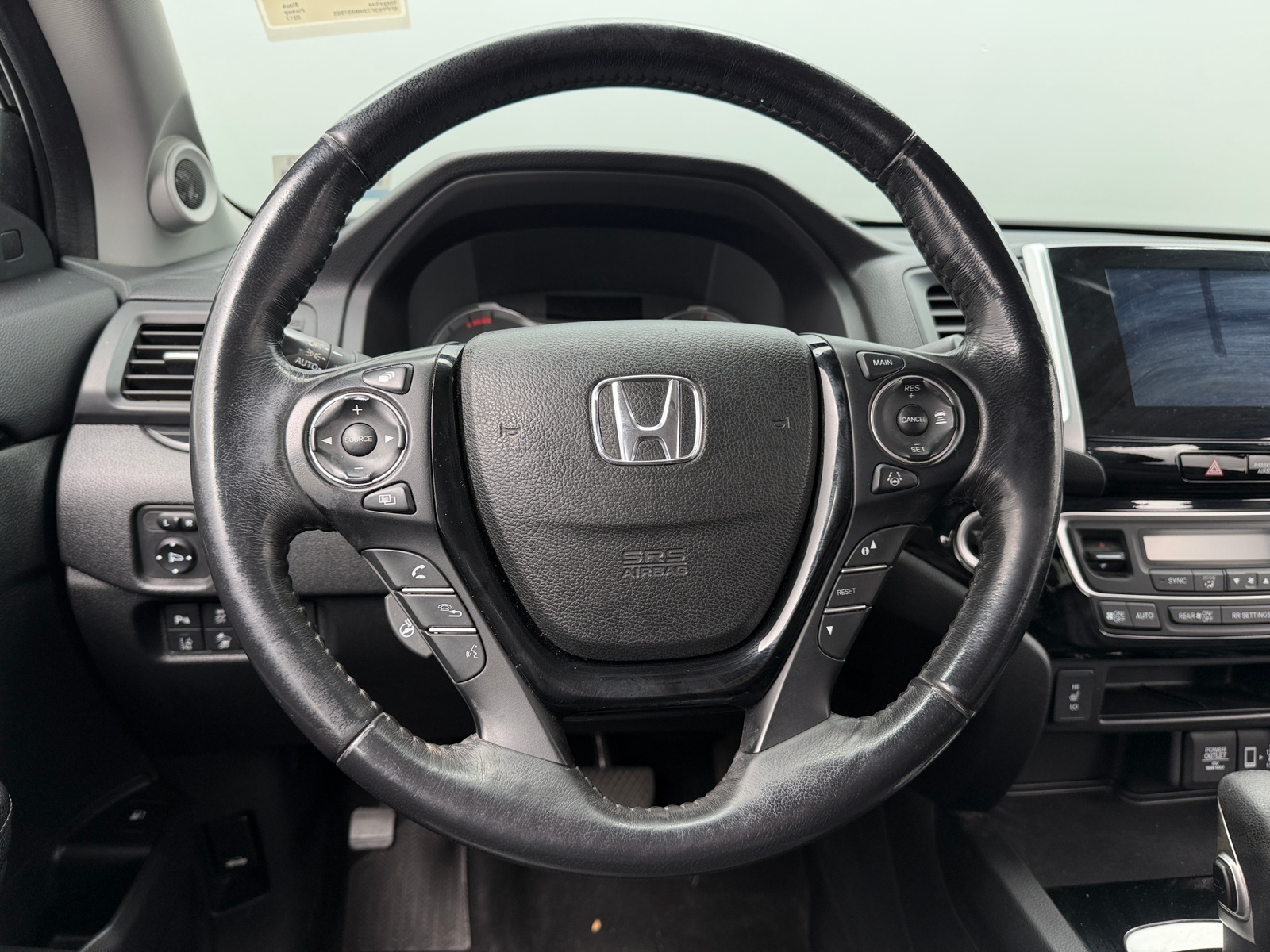 Thumbnail: 2017 Honda Ridgeline - 5