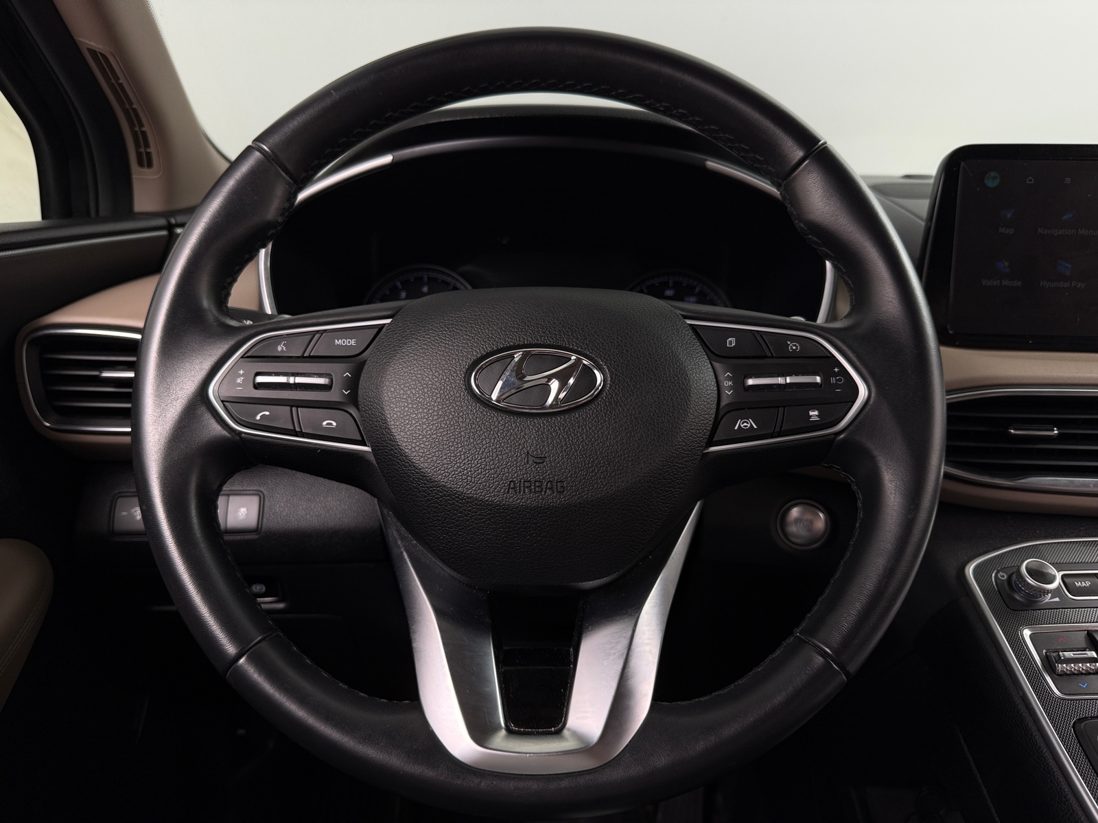 Thumbnail: 2023 Hyundai Santa Fe - 5