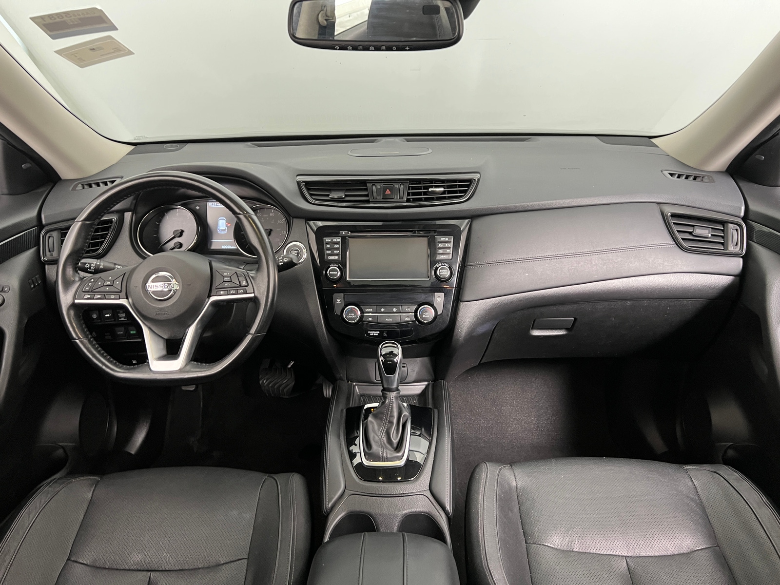 Thumbnail: 2017 Nissan Rogue - 2