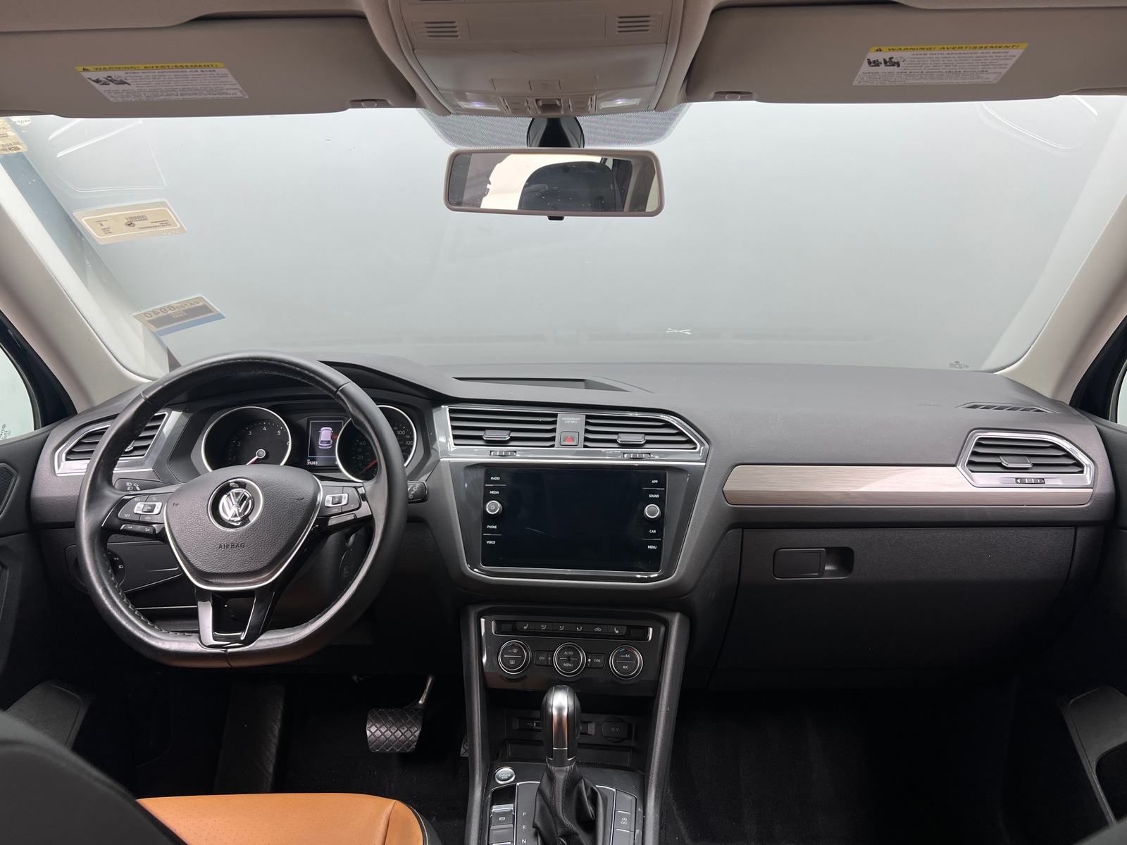 Thumbnail: 2019 Volkswagen Tiguan - 3