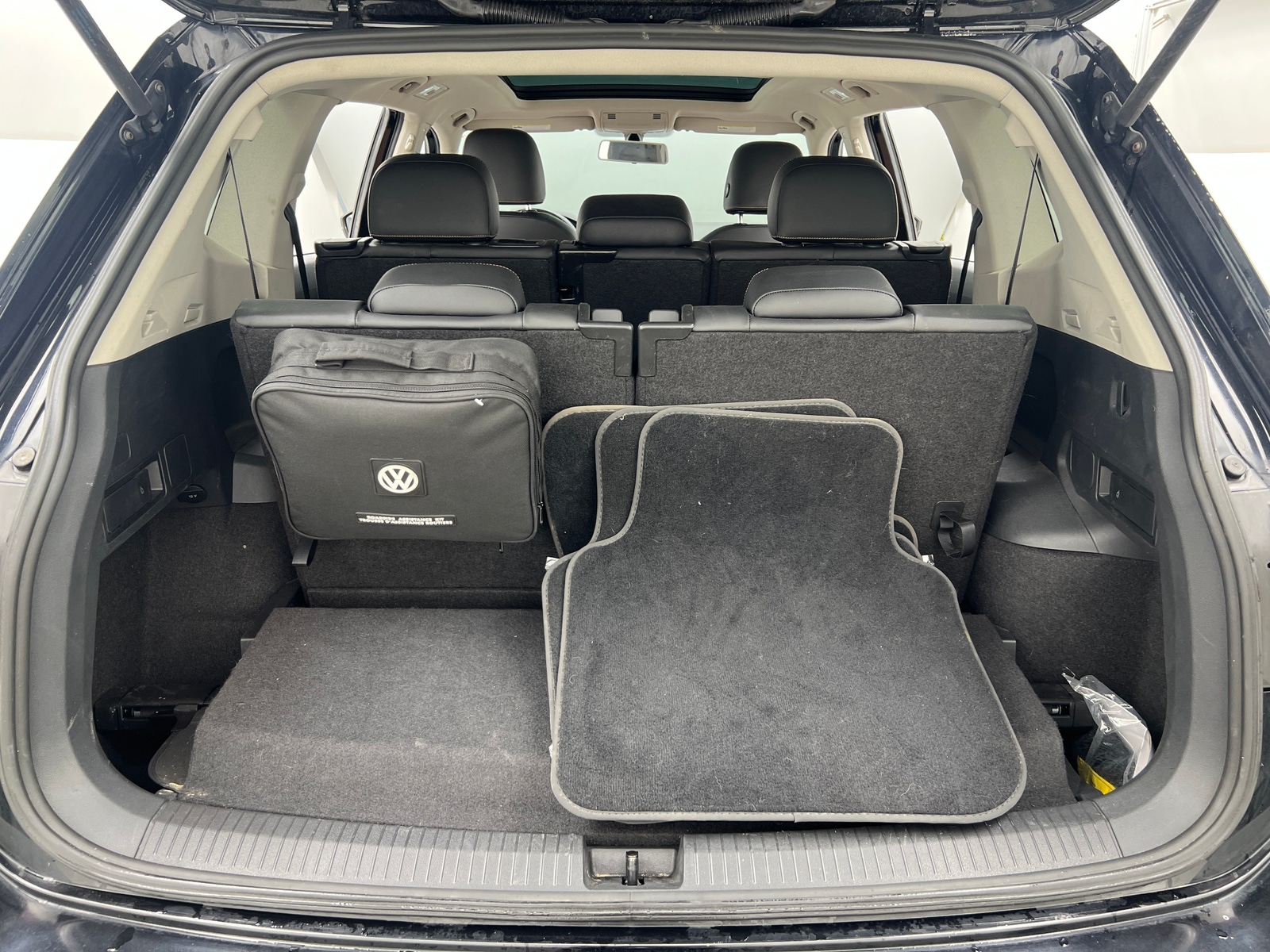 Thumbnail: 2019 Volkswagen Tiguan - 7
