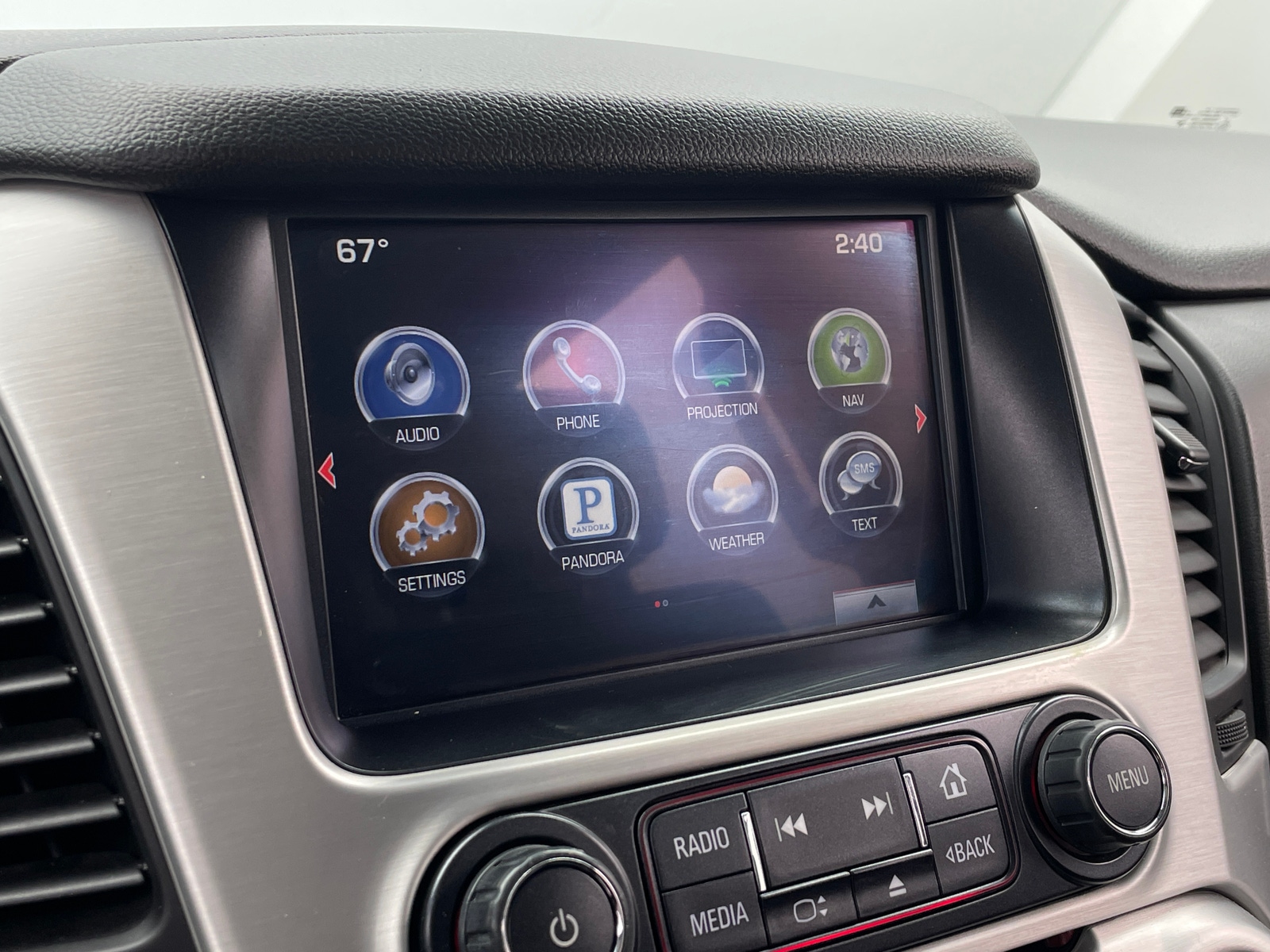 Thumbnail: 2016 GMC Yukon - 3